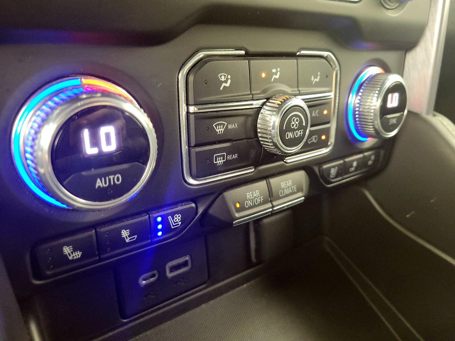 Thumbnail: 2022 GMC Yukon - 16