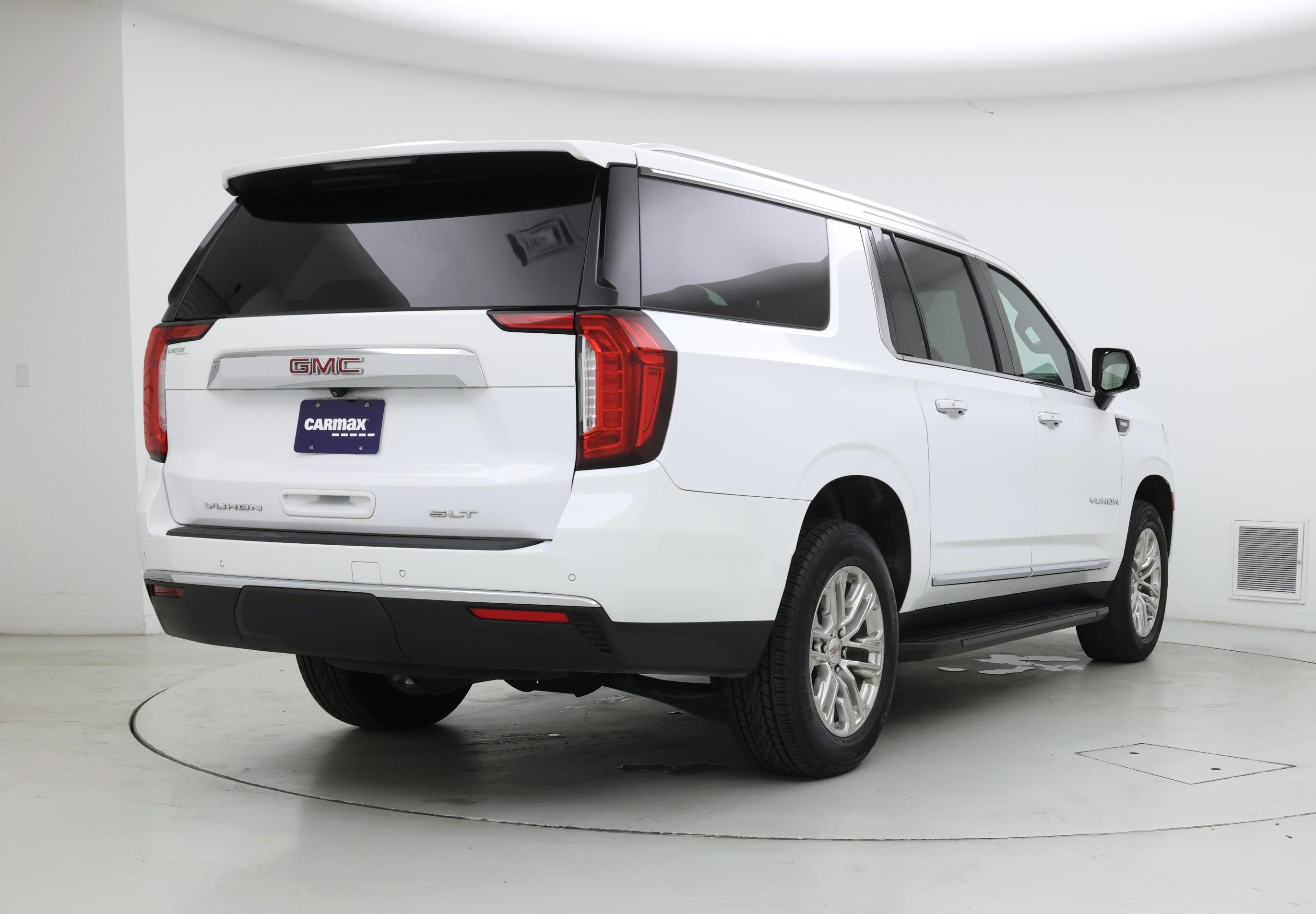 Thumbnail: 2022 GMC Yukon - 8