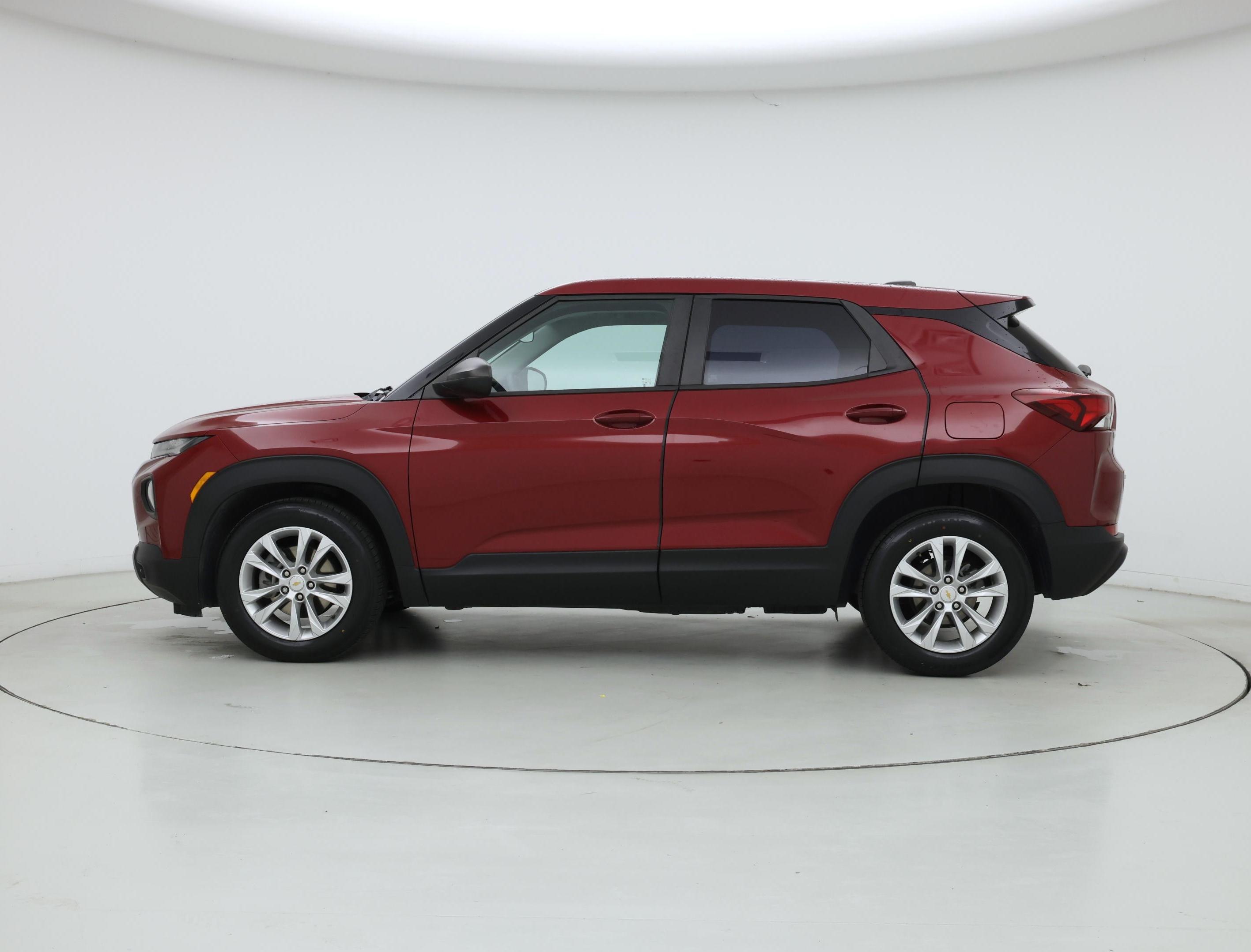Thumbnail: 2021 Chevrolet TrailBlazer - 3