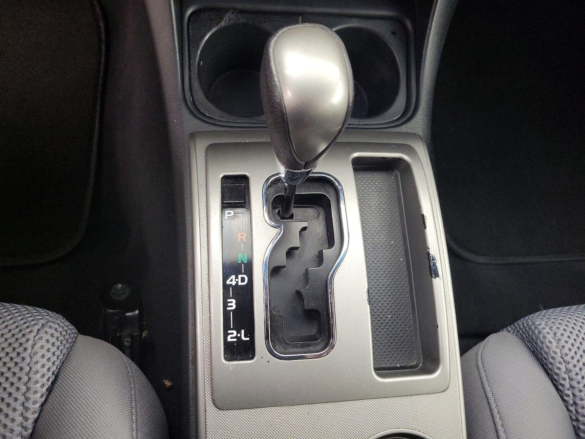 Thumbnail: 2013 Toyota Tacoma - 17