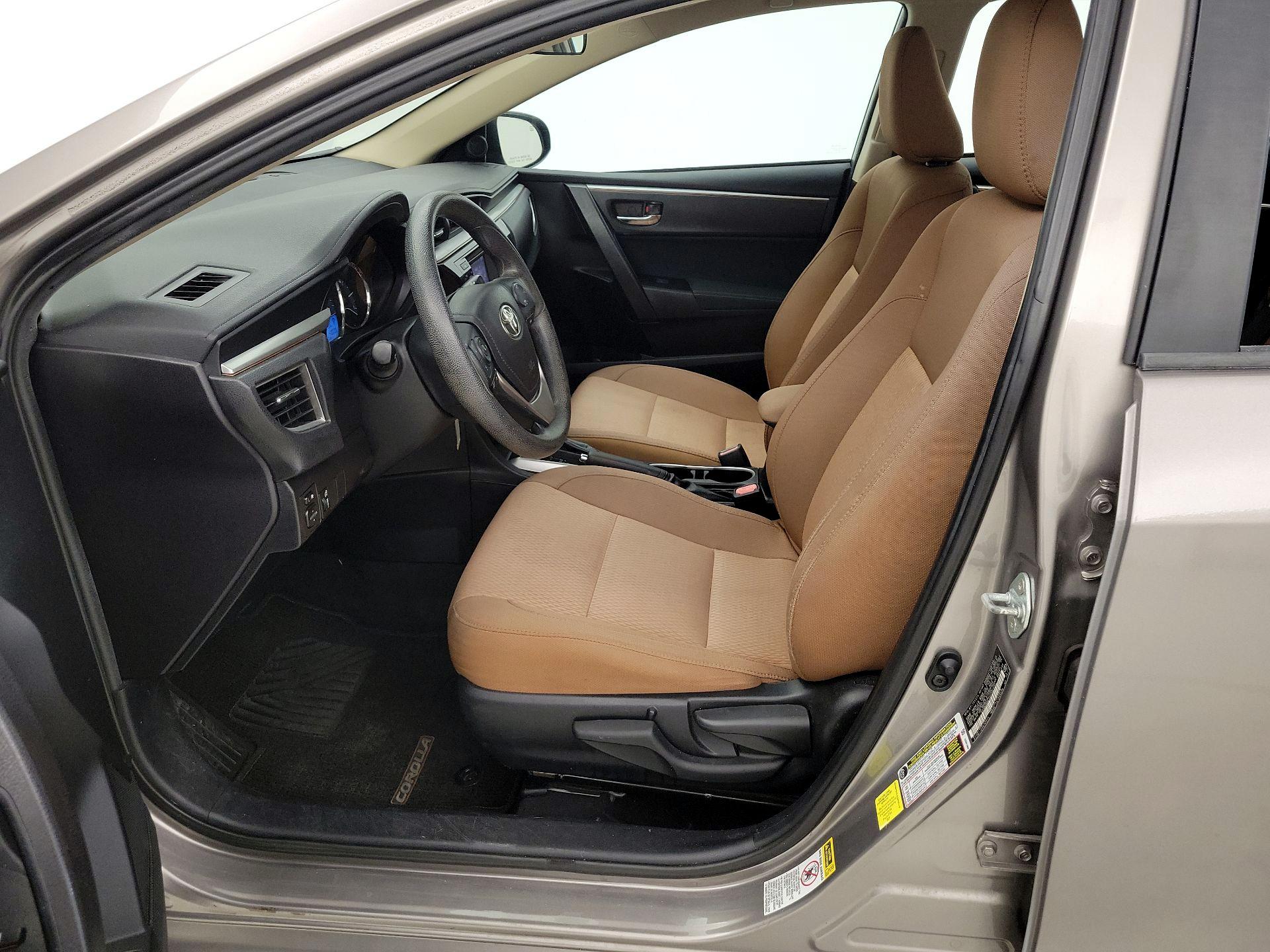 Thumbnail: 2015 Toyota Corolla - 11