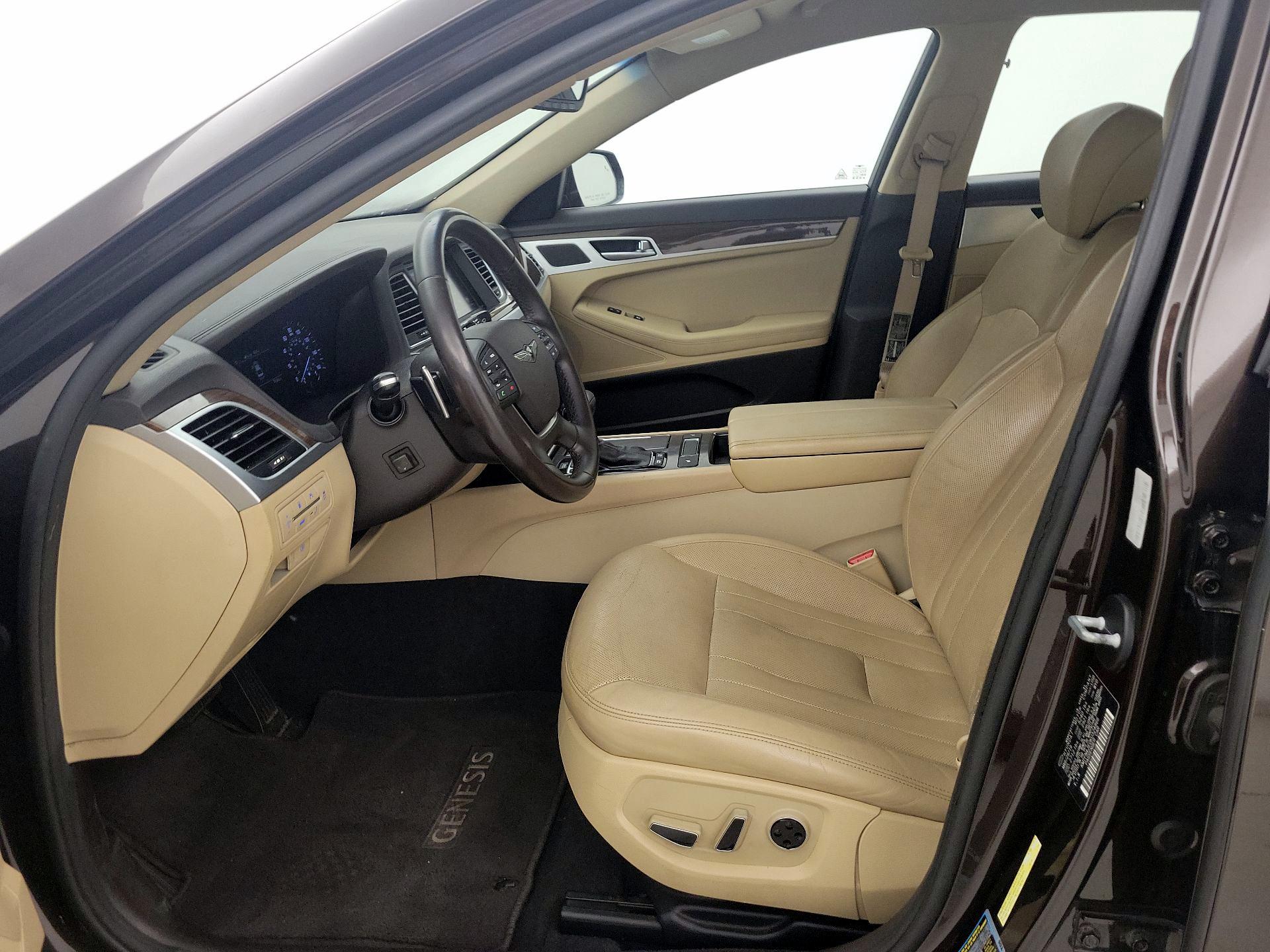 Thumbnail: 2019 Genesis G80 - 11