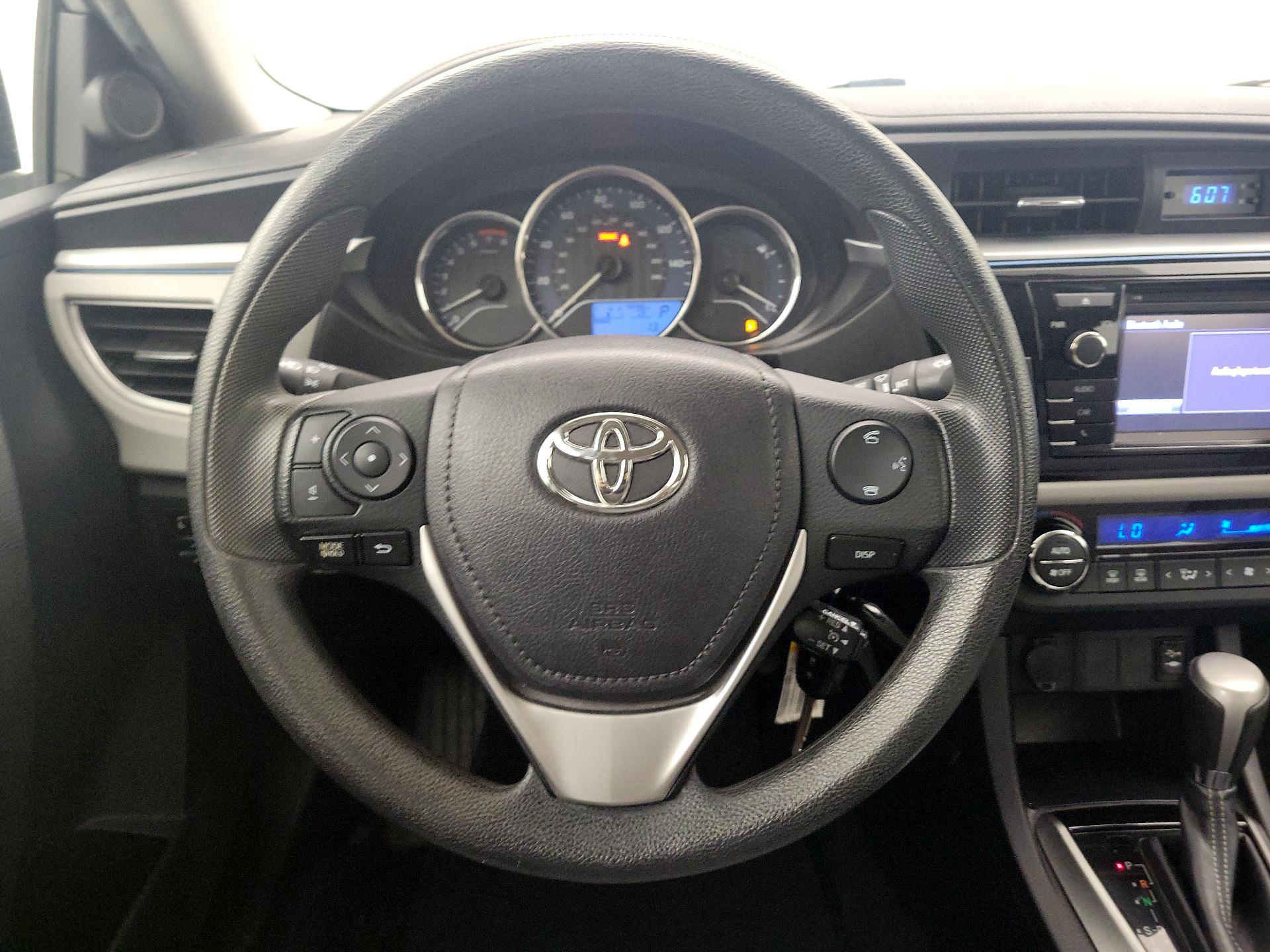 Thumbnail: 2016 Toyota Corolla - 10