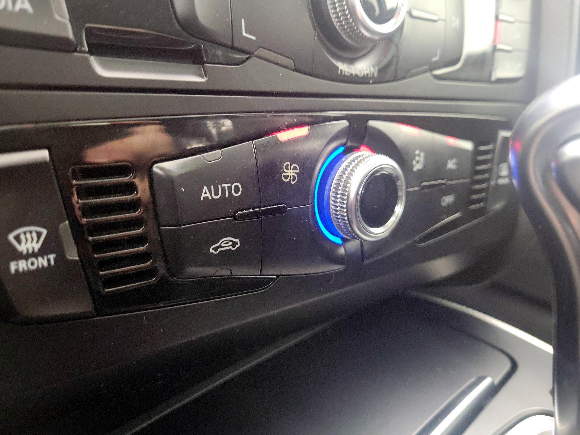 Thumbnail: 2014 Audi A4 - 15