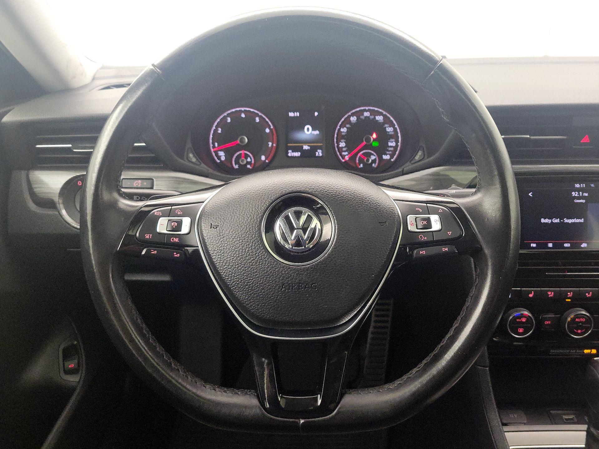 Thumbnail: 2020 Volkswagen Passat - 10