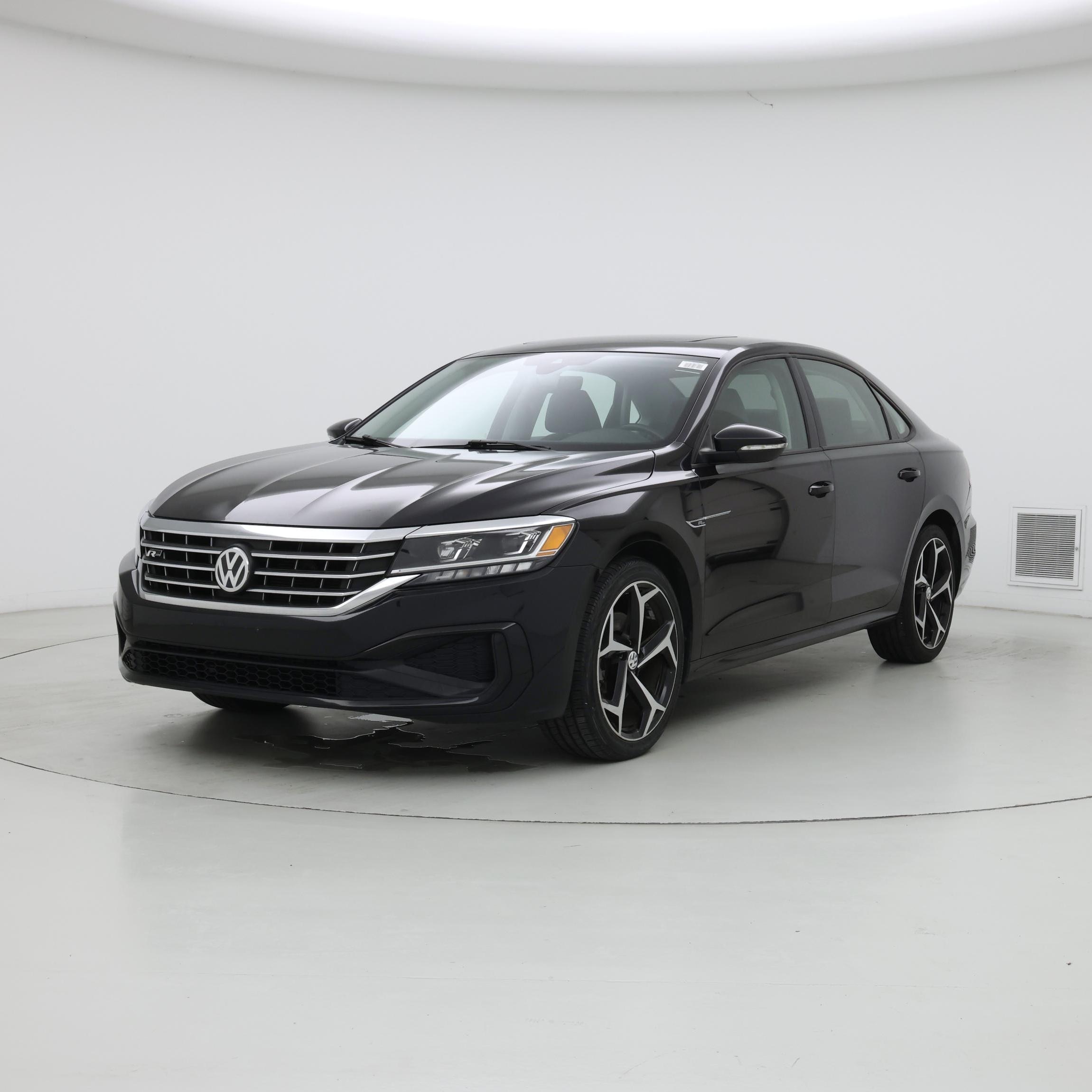Thumbnail: 2020 Volkswagen Passat - 4
