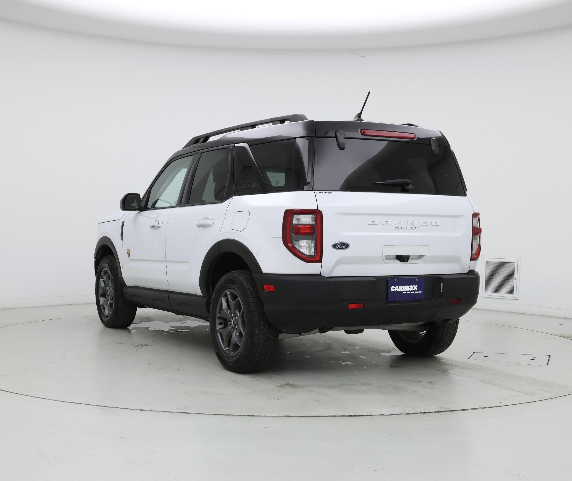 Thumbnail: 2021 Ford Bronco Sport - 2
