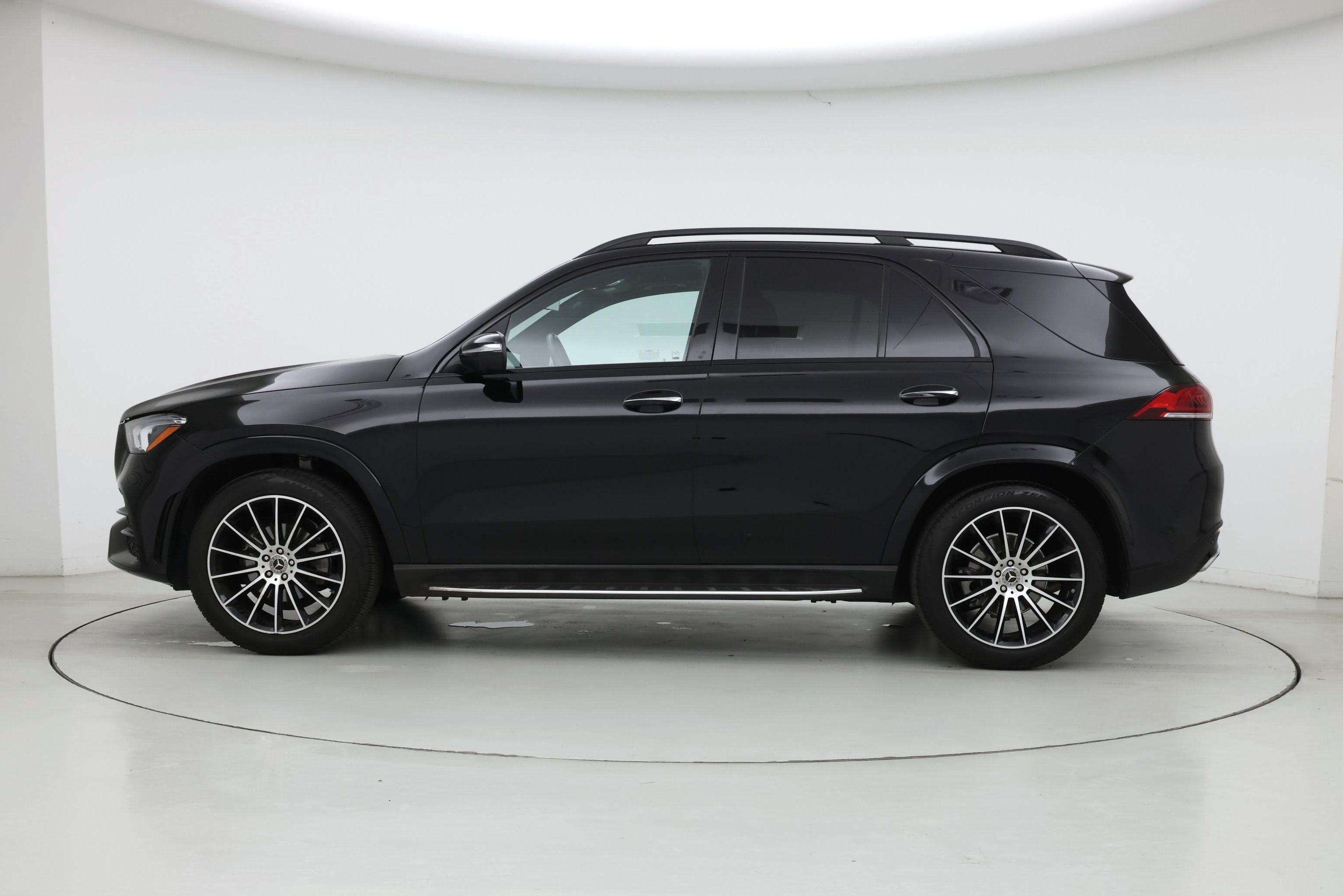 Thumbnail: 2023 Mercedes-Benz GLE - 3