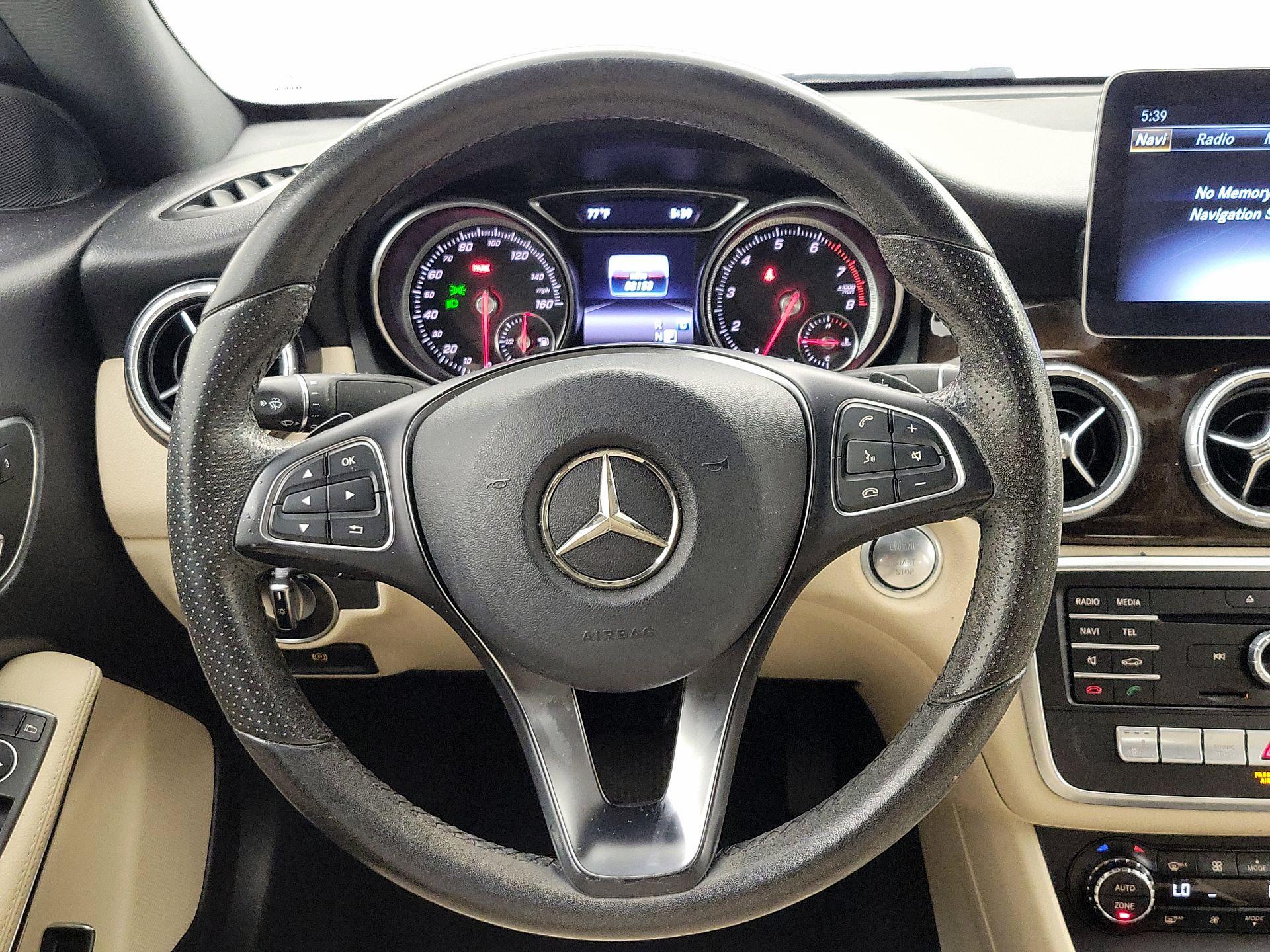 Thumbnail: 2018 Mercedes-Benz CLA - 10