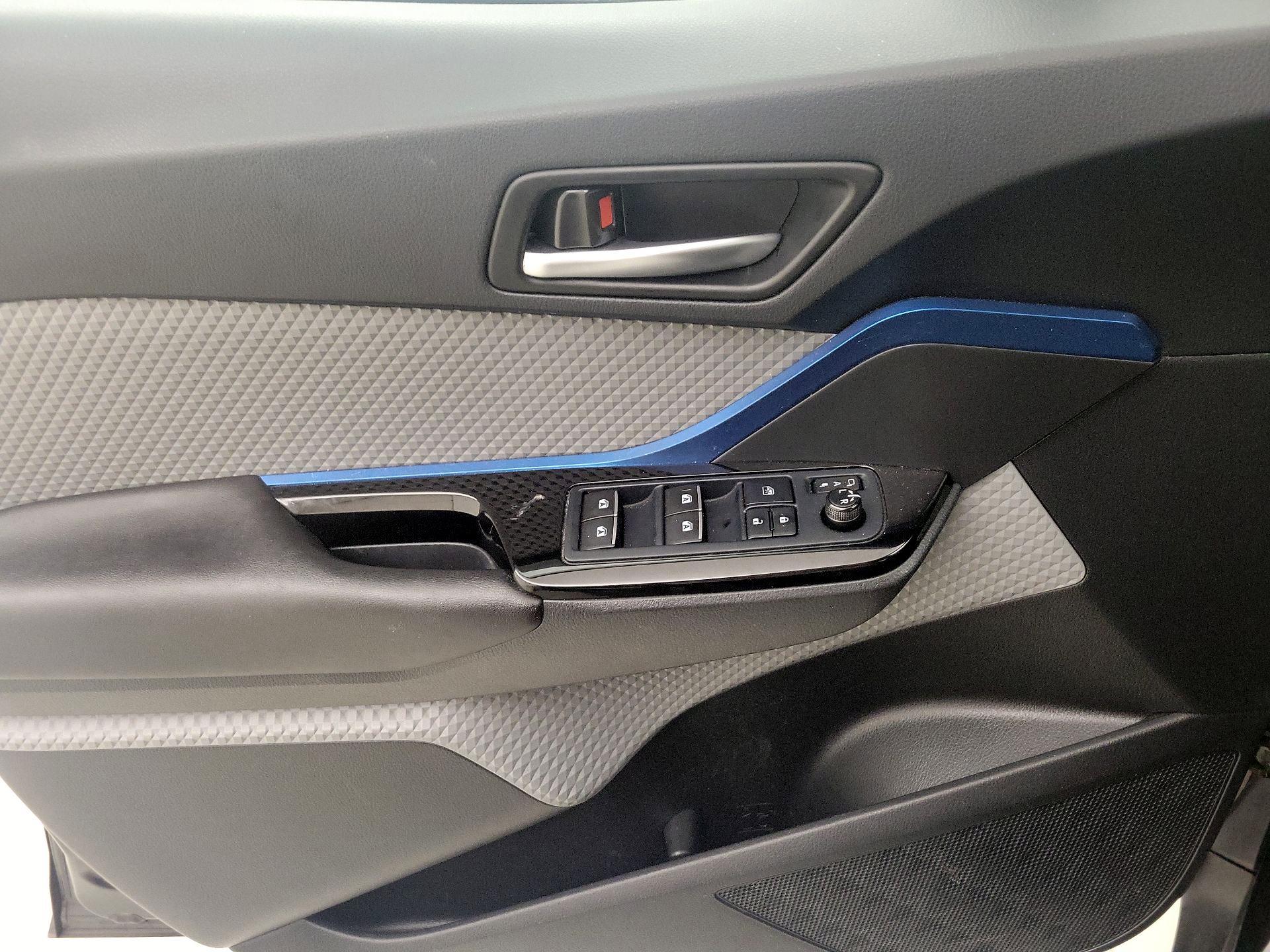 Thumbnail: 2019 Toyota C-HR - 12