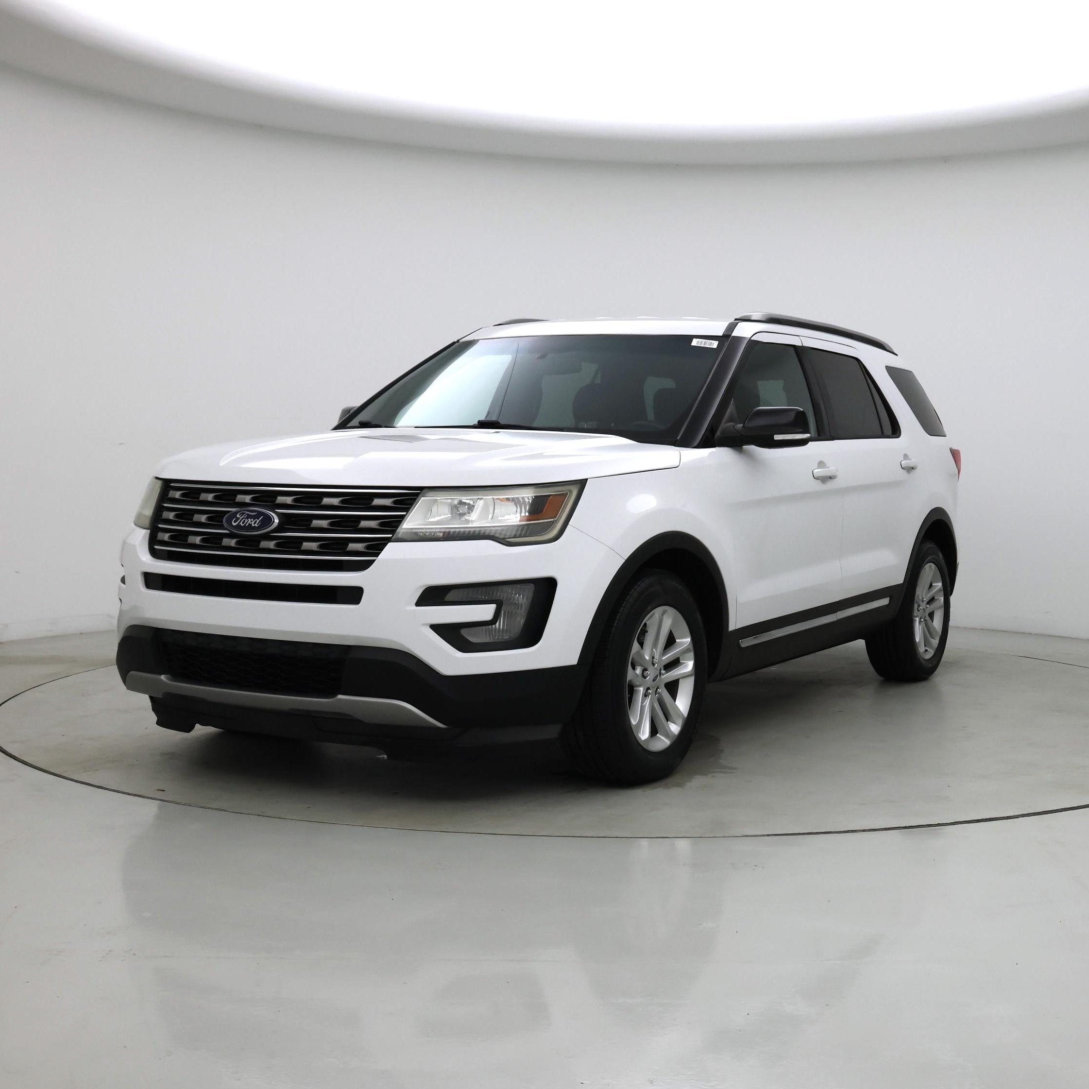 Thumbnail: 2016 Ford Explorer - 4