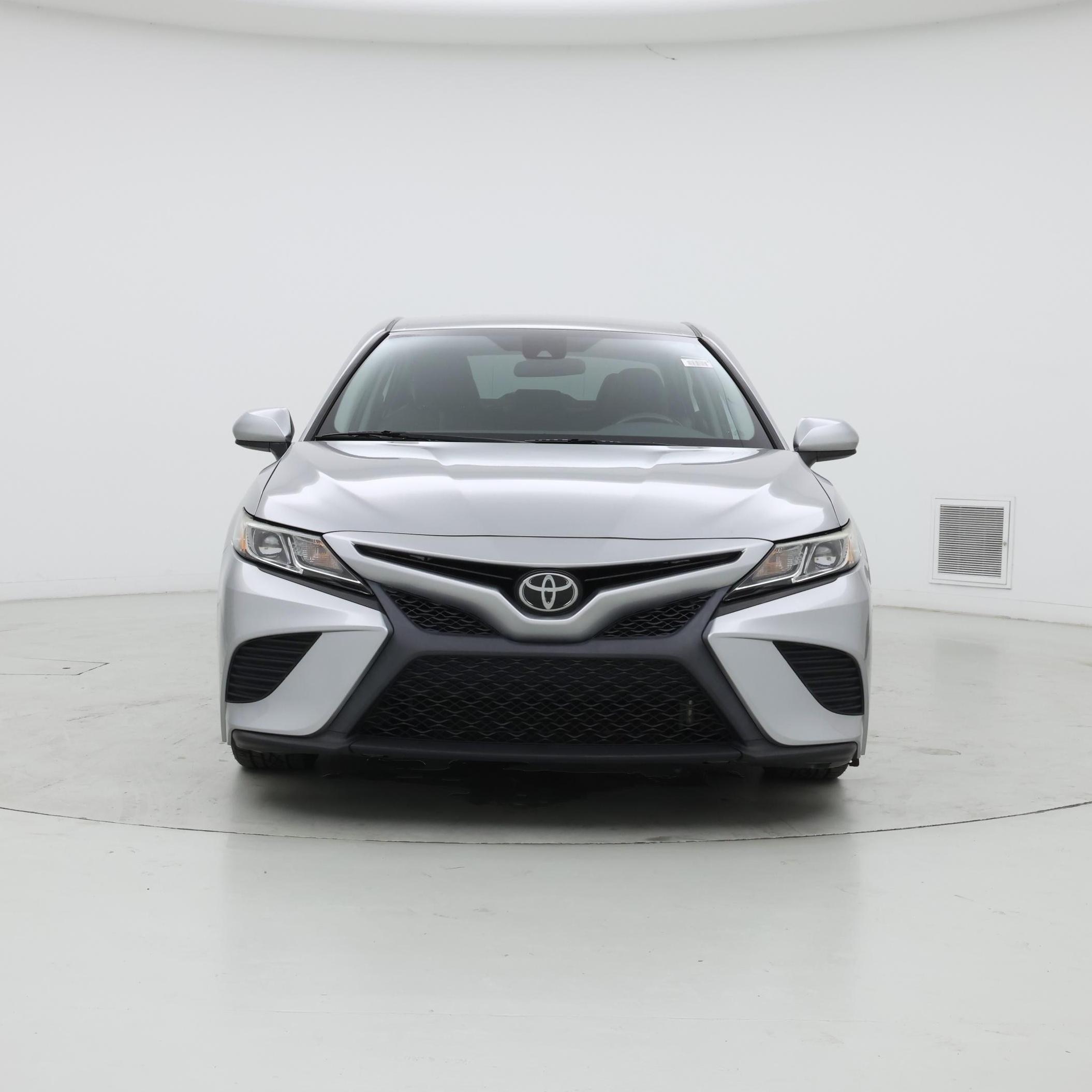 Thumbnail: 2019 Toyota Camry - 5