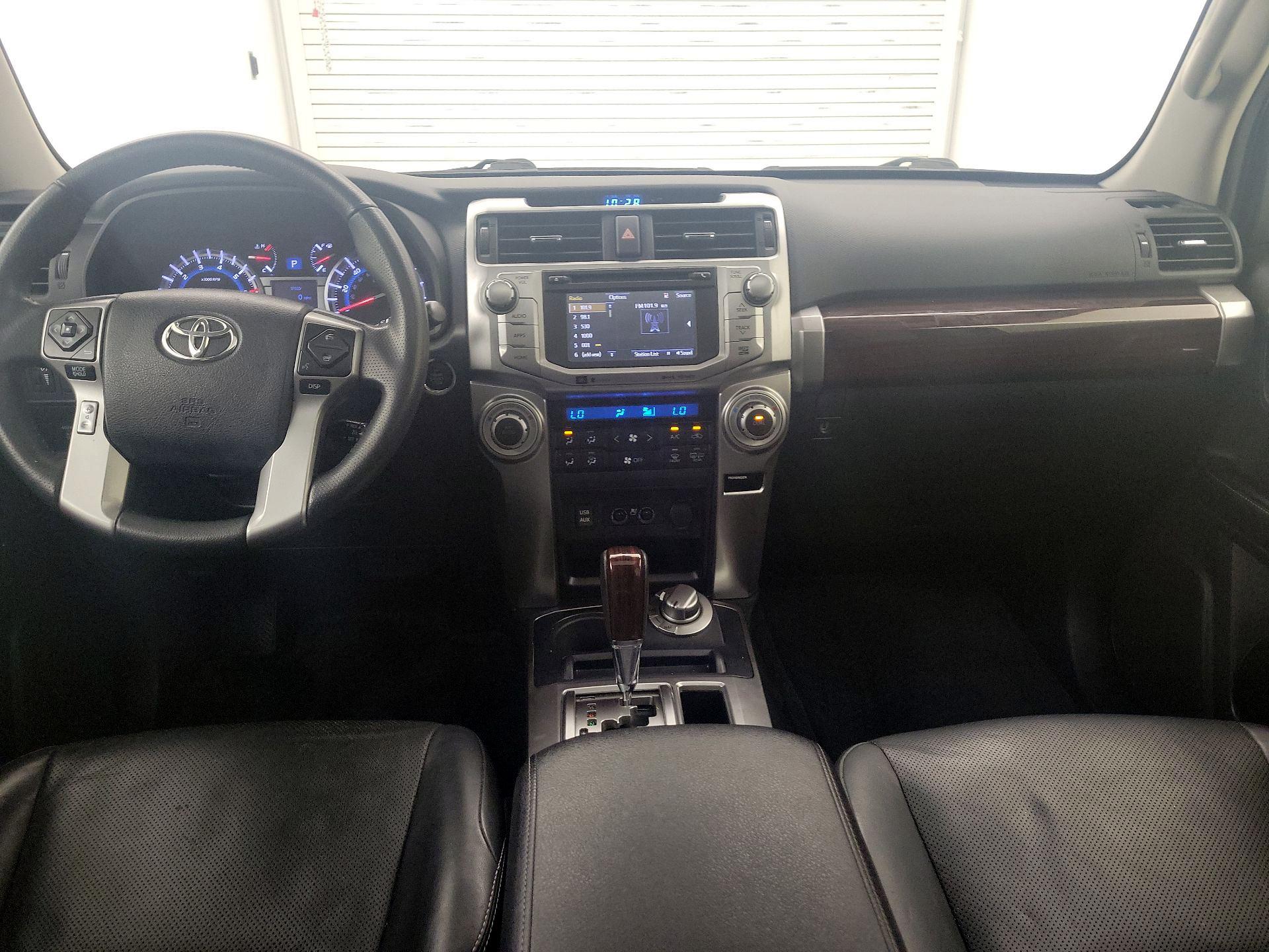 Thumbnail: 2017 Toyota 4Runner - 9