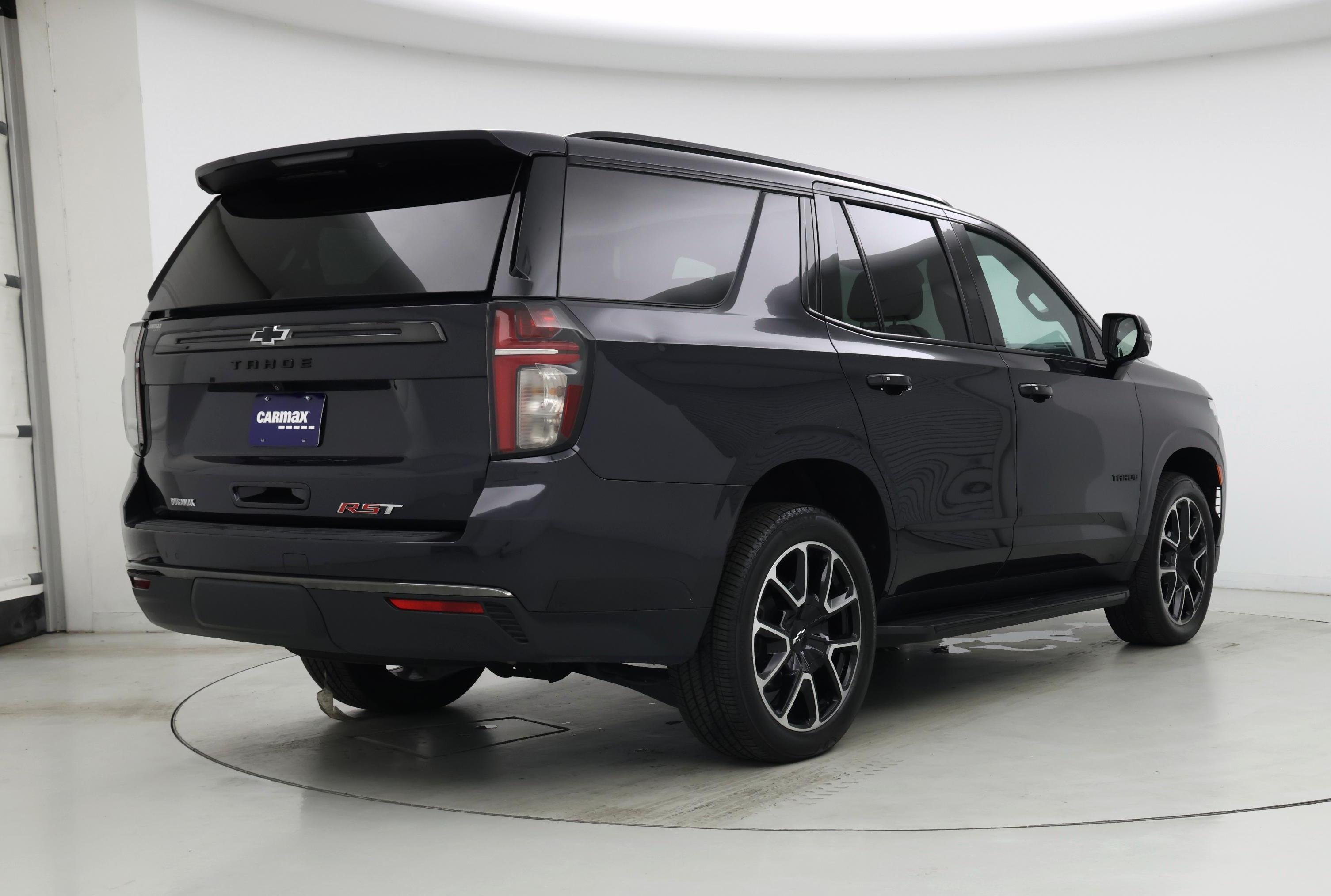 Thumbnail: 2022 Chevrolet Tahoe - 8