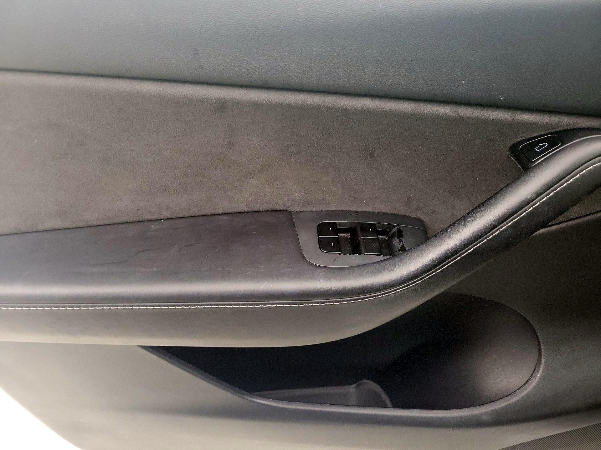 Thumbnail: 2021 Tesla Model Y - 12