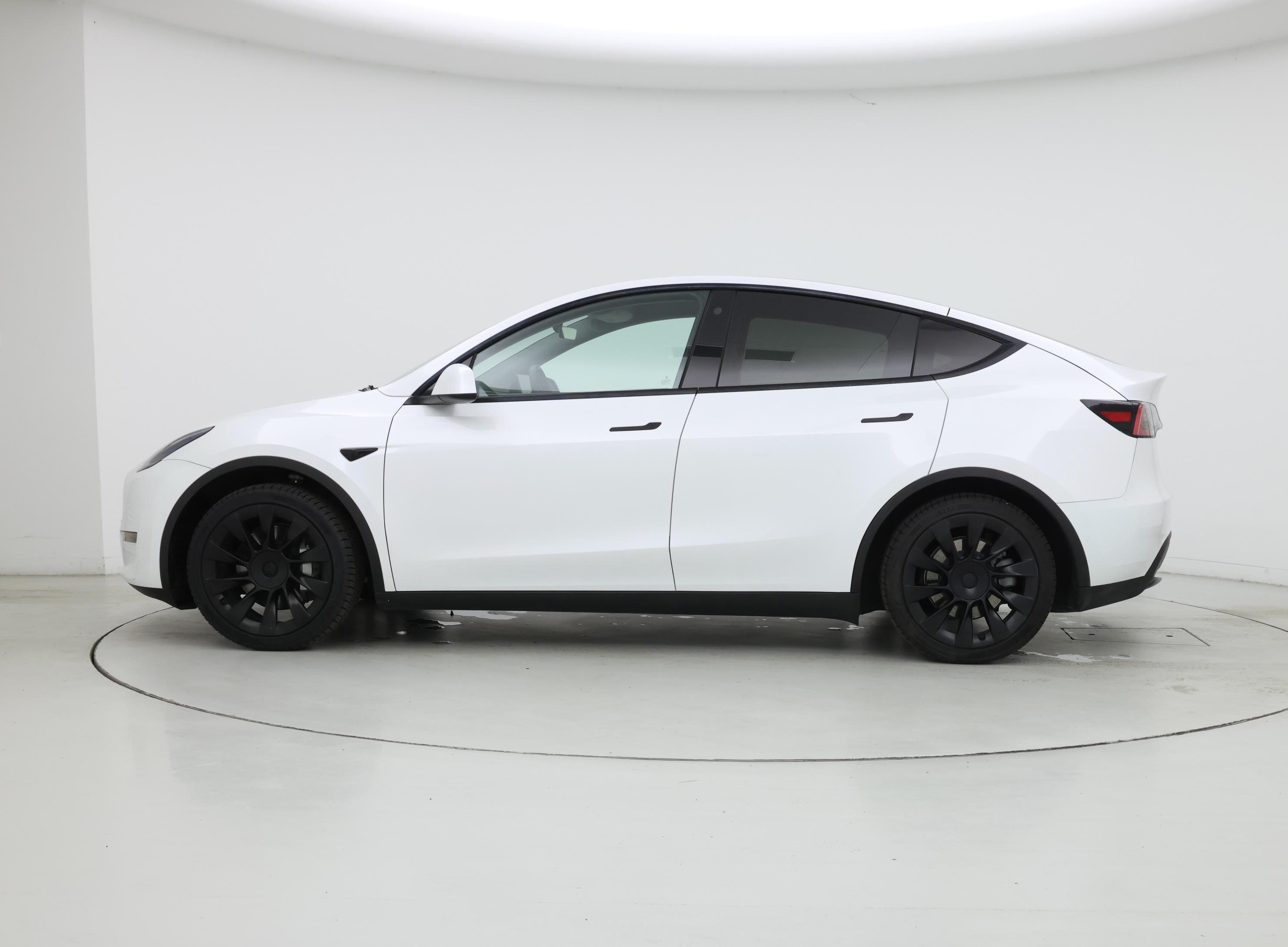 Thumbnail: 2021 Tesla Model Y - 3