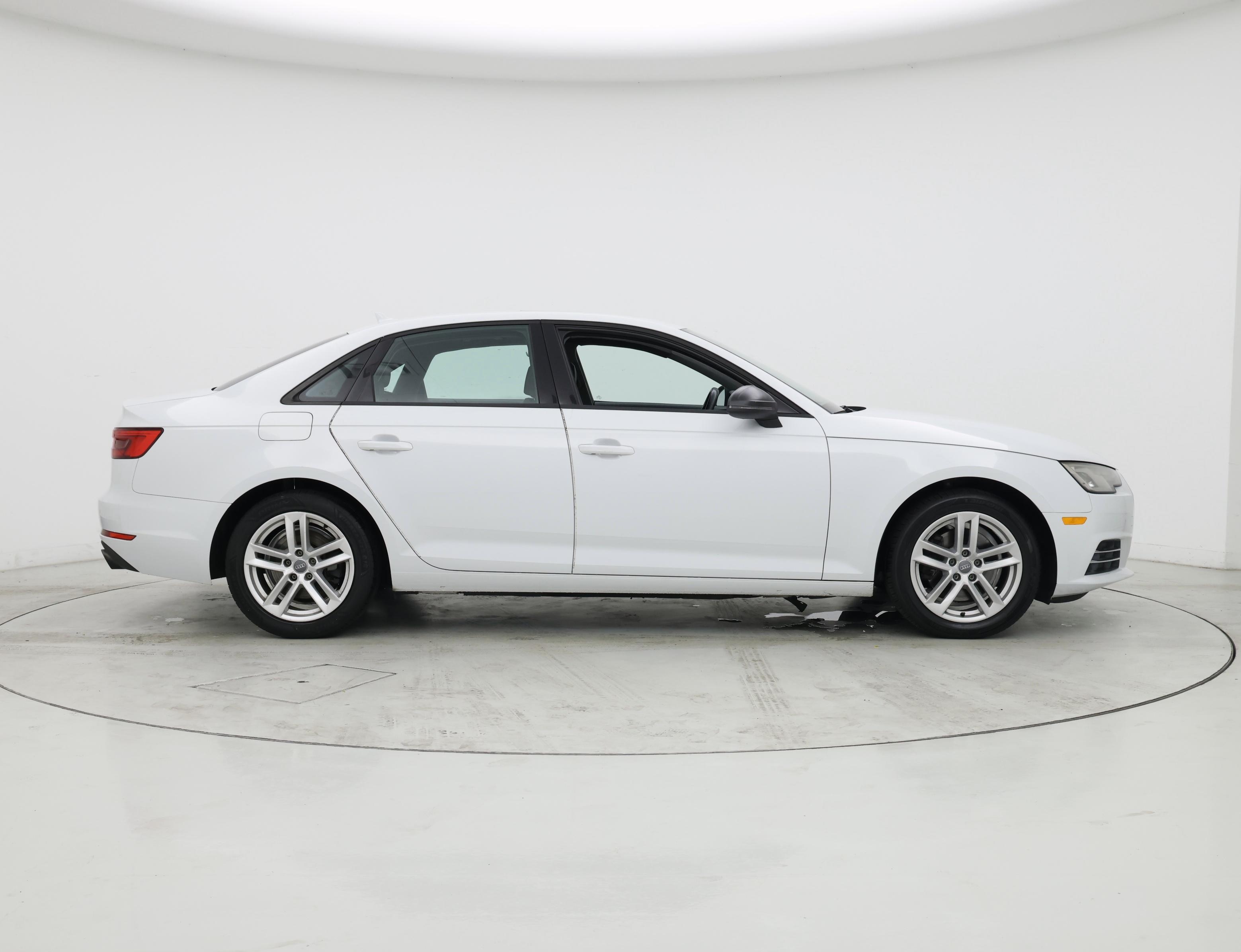 Thumbnail: 2017 Audi A4 - 7