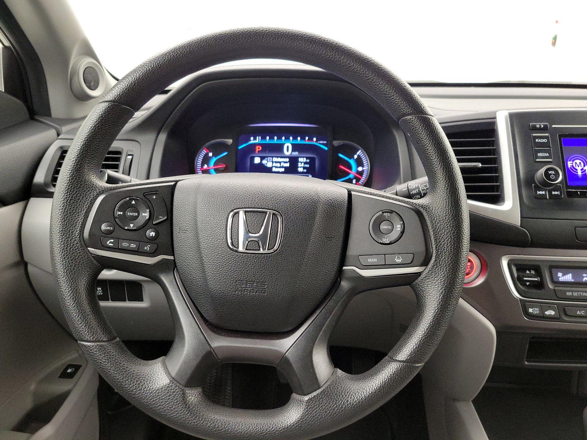 Thumbnail: 2020 Honda Pilot - 10