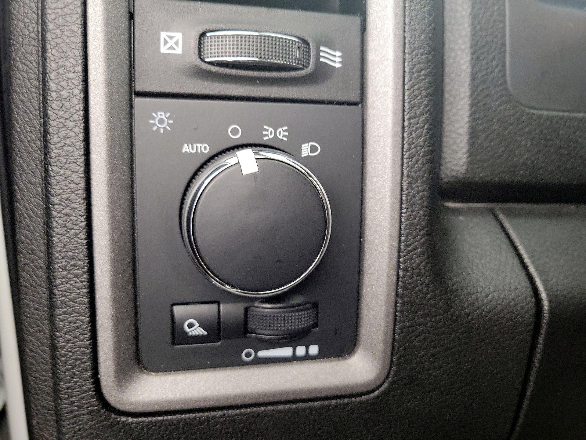 Thumbnail: 2023 RAM 1500 Classic - 13