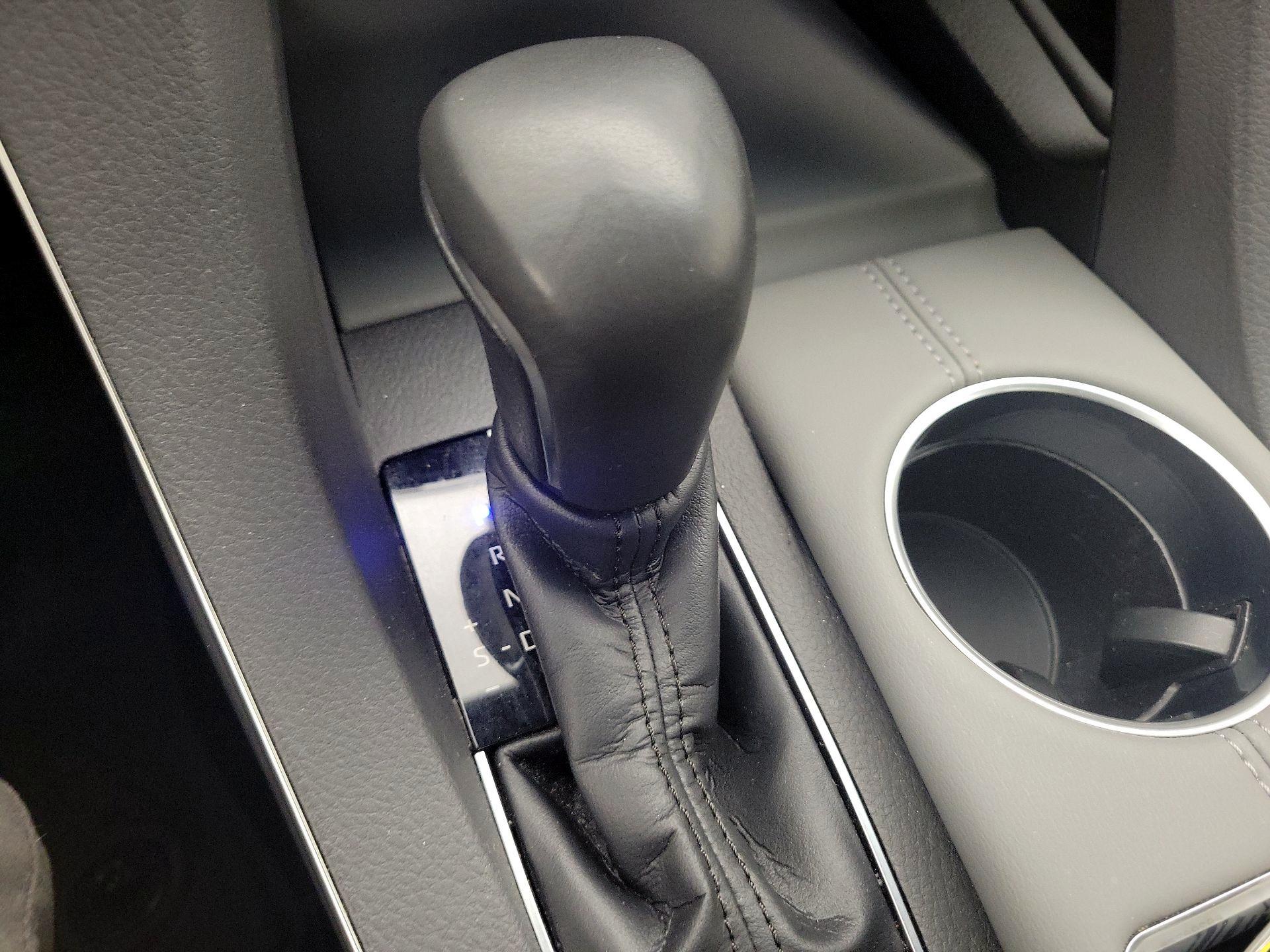 Thumbnail: 2020 Toyota Avalon - 17