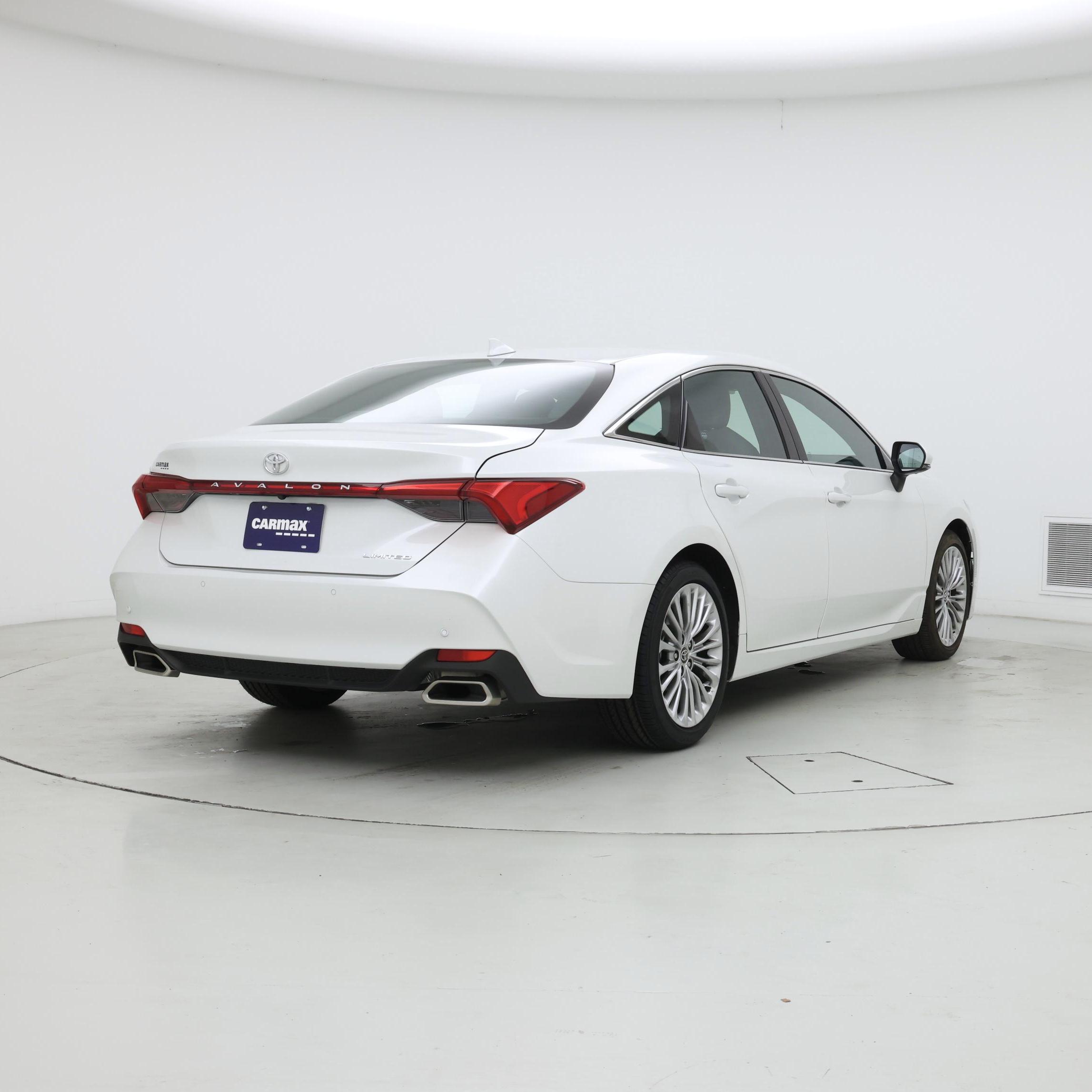 Thumbnail: 2020 Toyota Avalon - 8