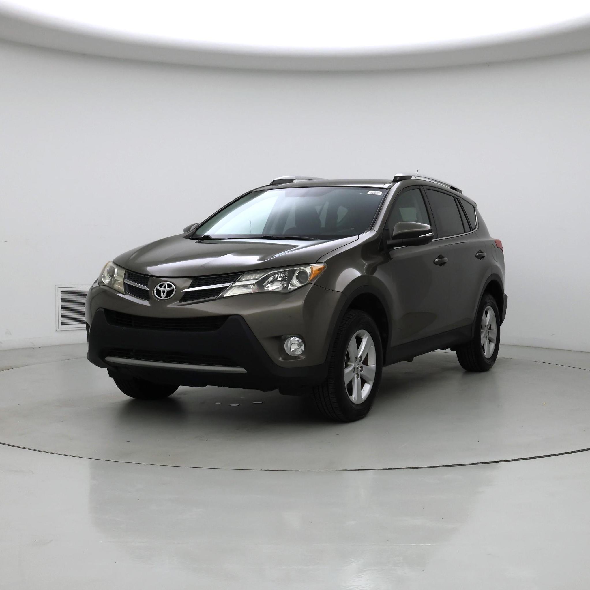 Thumbnail: 2014 Toyota RAV4 - 4