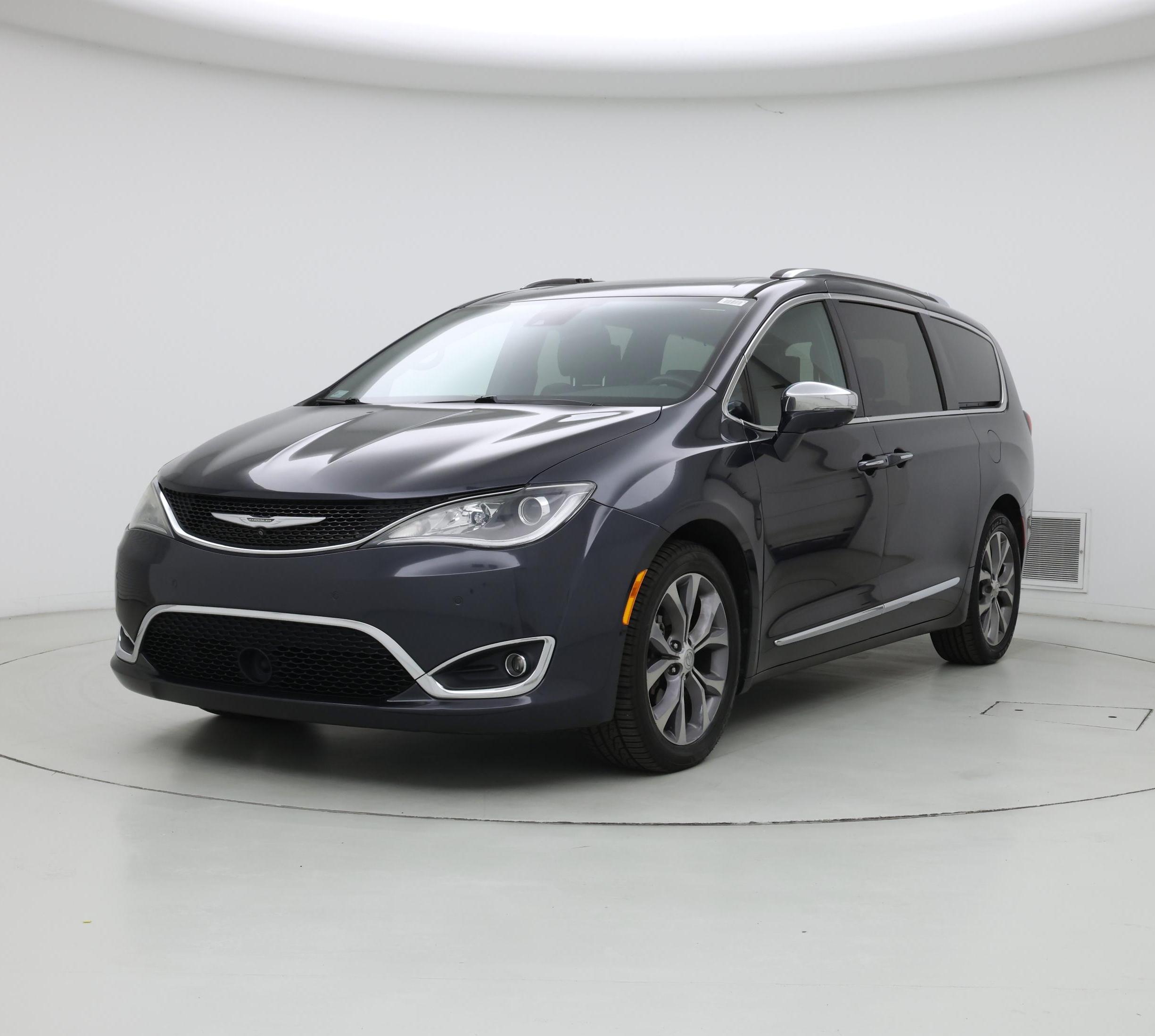 Thumbnail: 2020 Chrysler Pacifica - 4