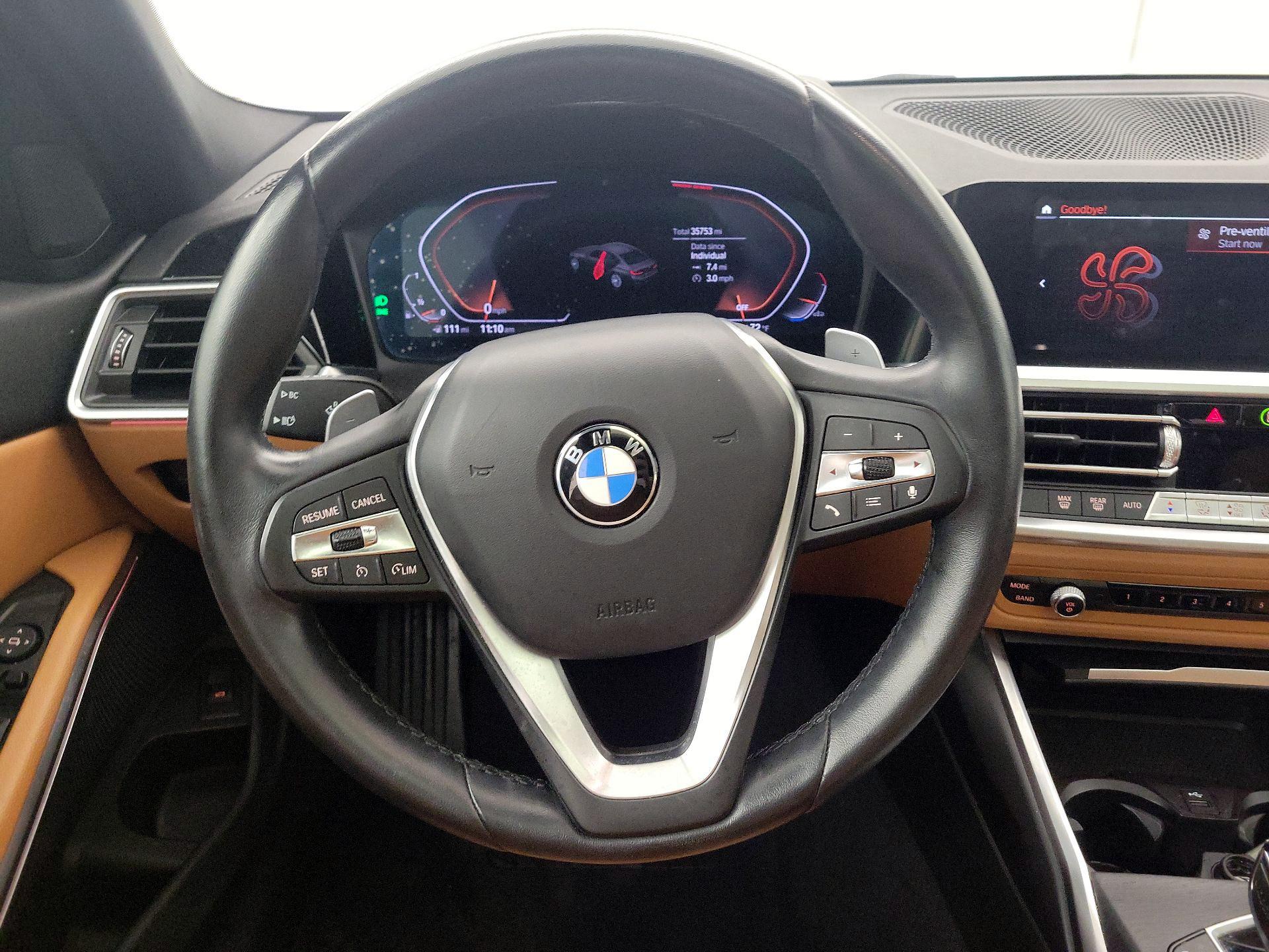 Thumbnail: 2022 BMW 3 Series - 10