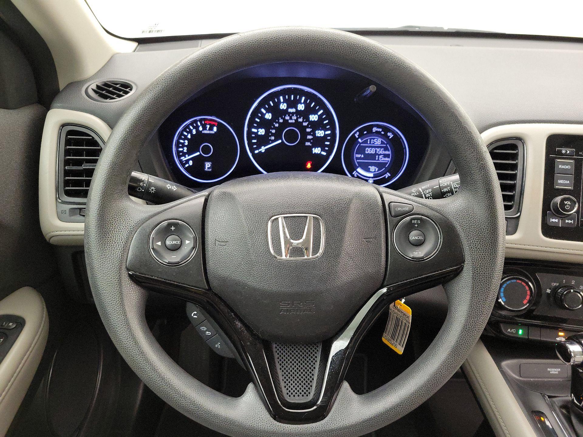 Thumbnail: 2019 Honda HR-V - 10