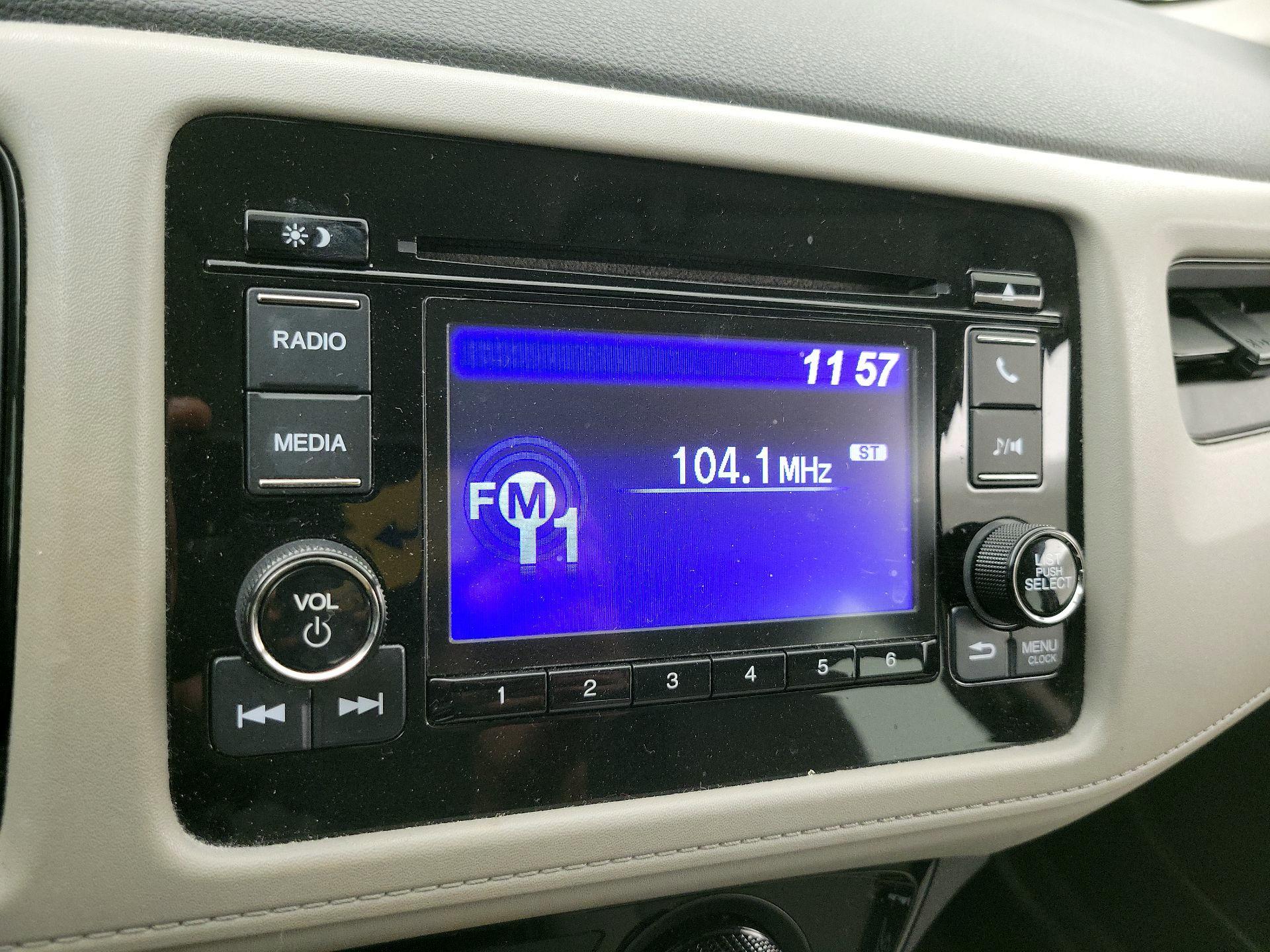 Thumbnail: 2019 Honda HR-V - 15