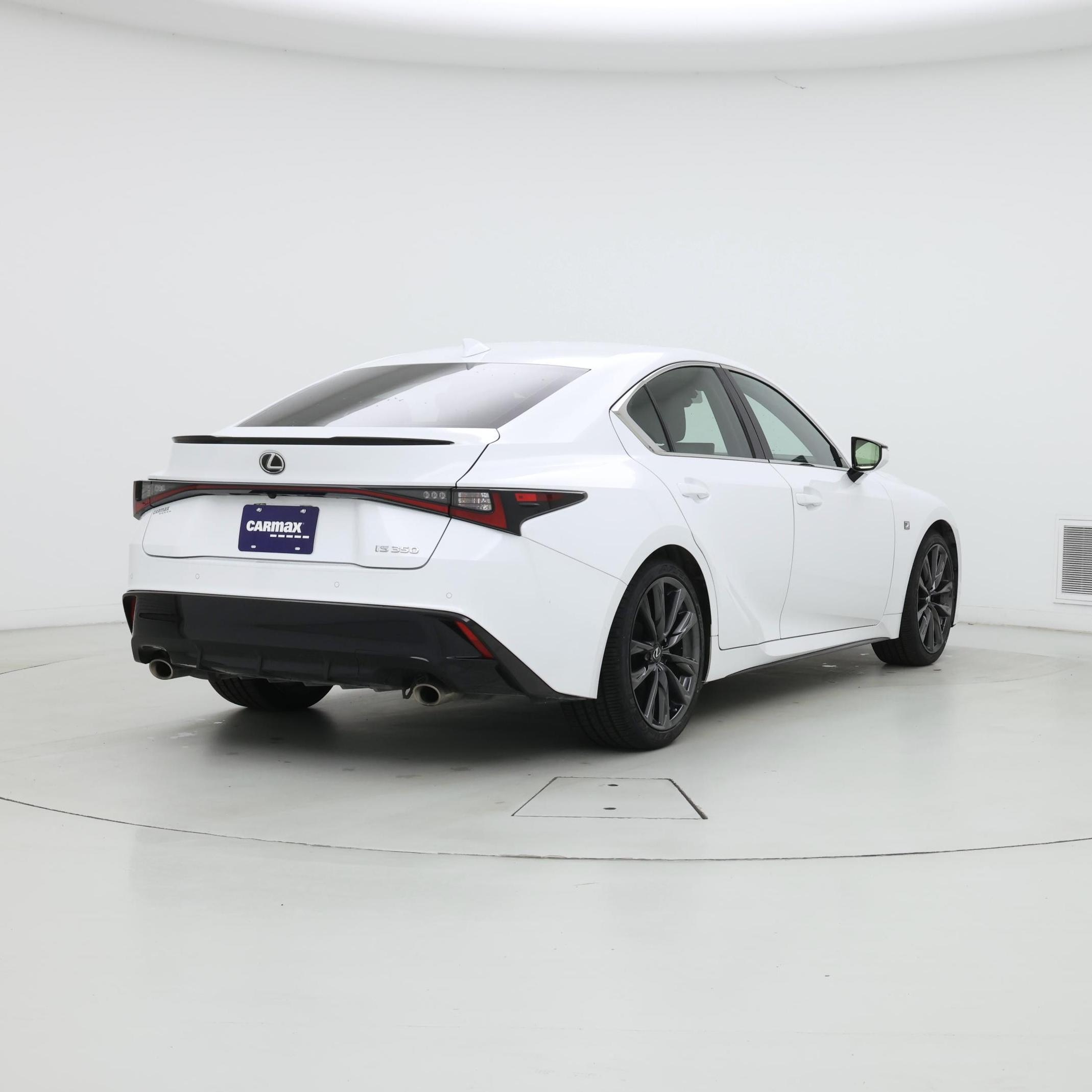 Thumbnail: 2024 Lexus IS - 8