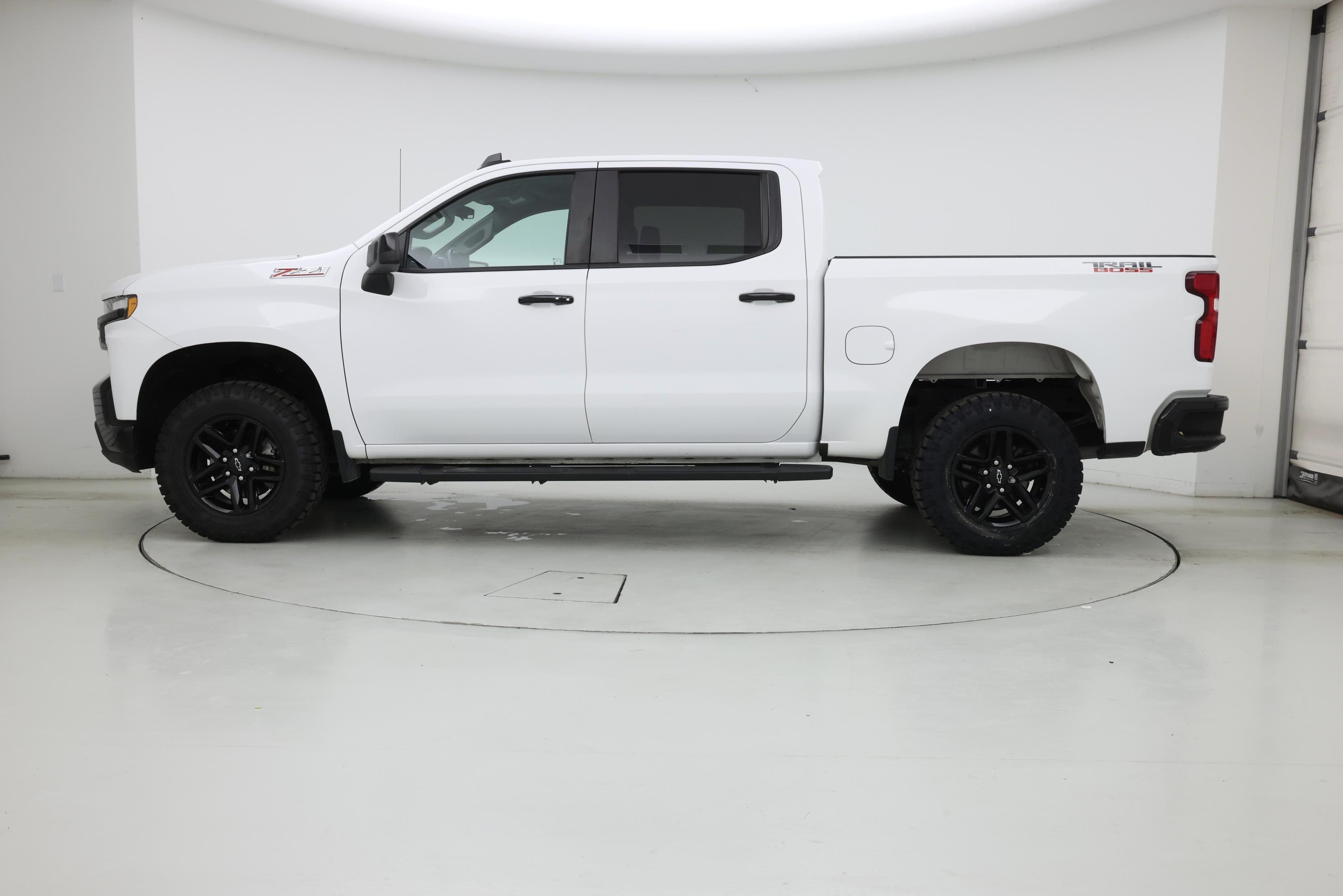 Thumbnail: 2022 Chevrolet Silverado 1500 - 3