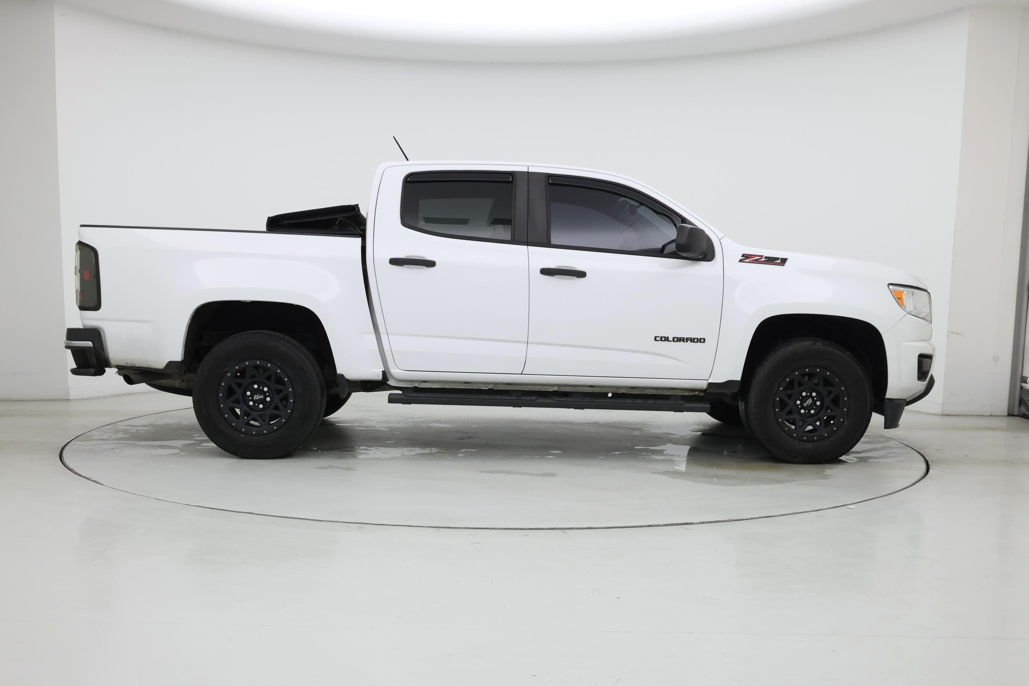 Thumbnail: 2017 Chevrolet Colorado - 7