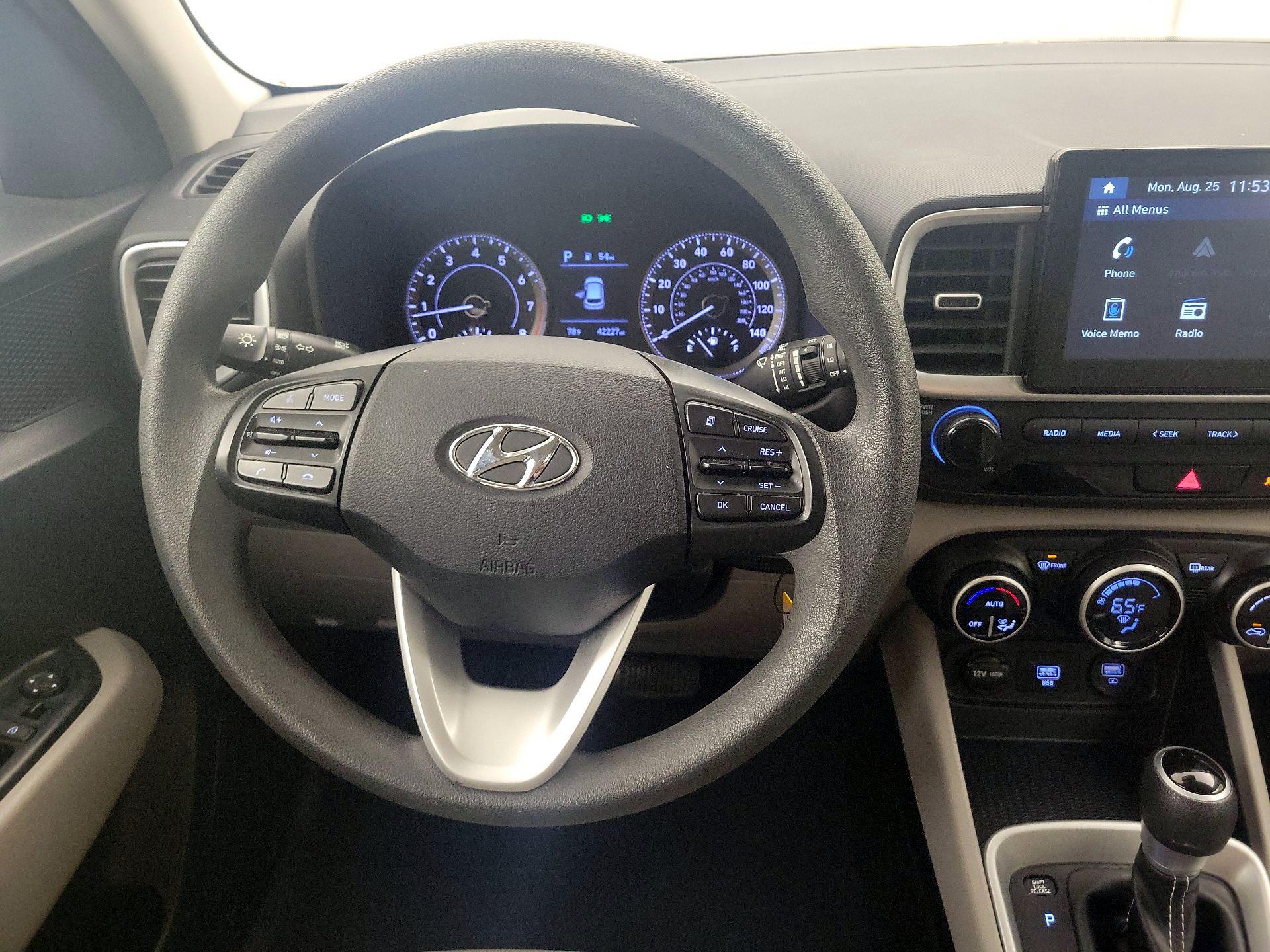Thumbnail: 2020 Hyundai Venue - 10
