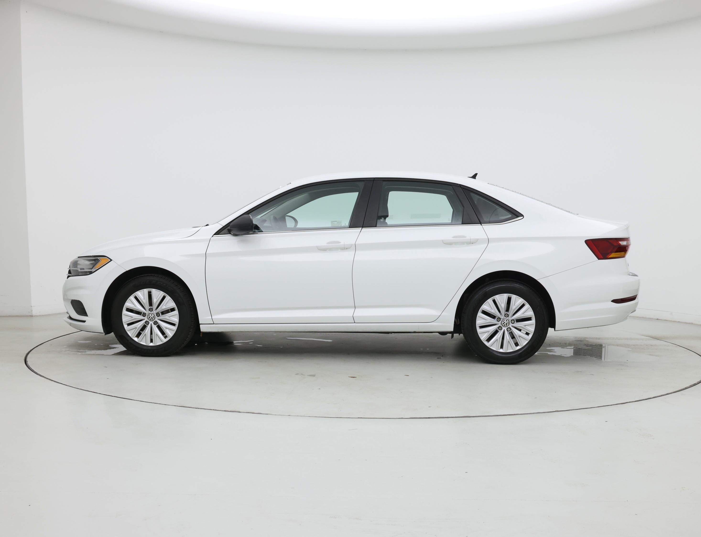 Thumbnail: 2019 Volkswagen Jetta - 3