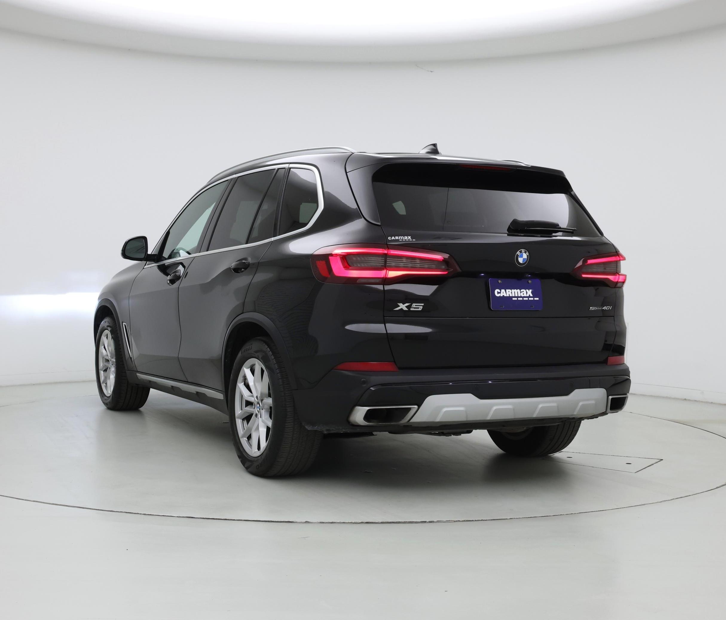 Thumbnail: 2022 BMW X5 - 2