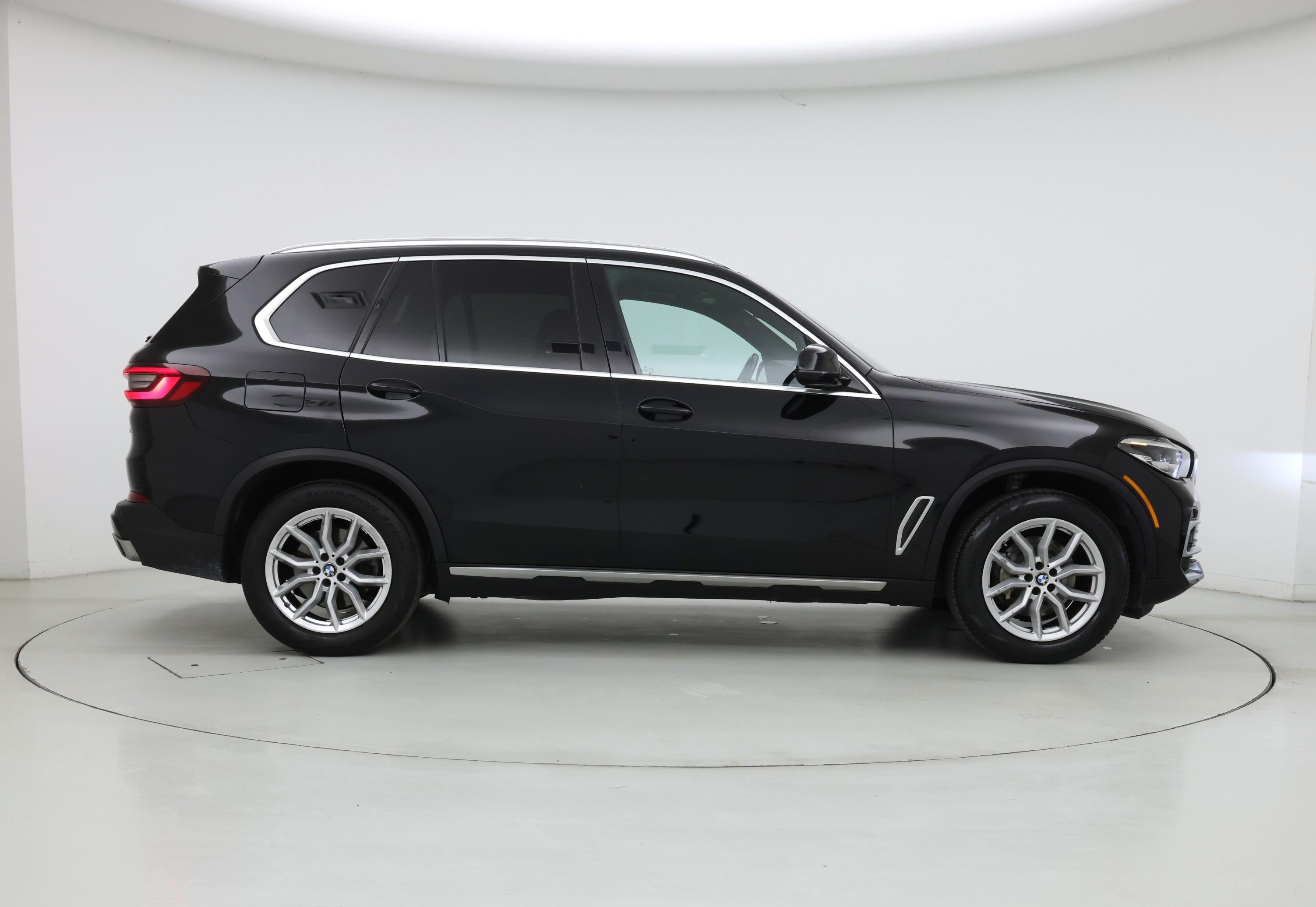 Thumbnail: 2022 BMW X5 - 7