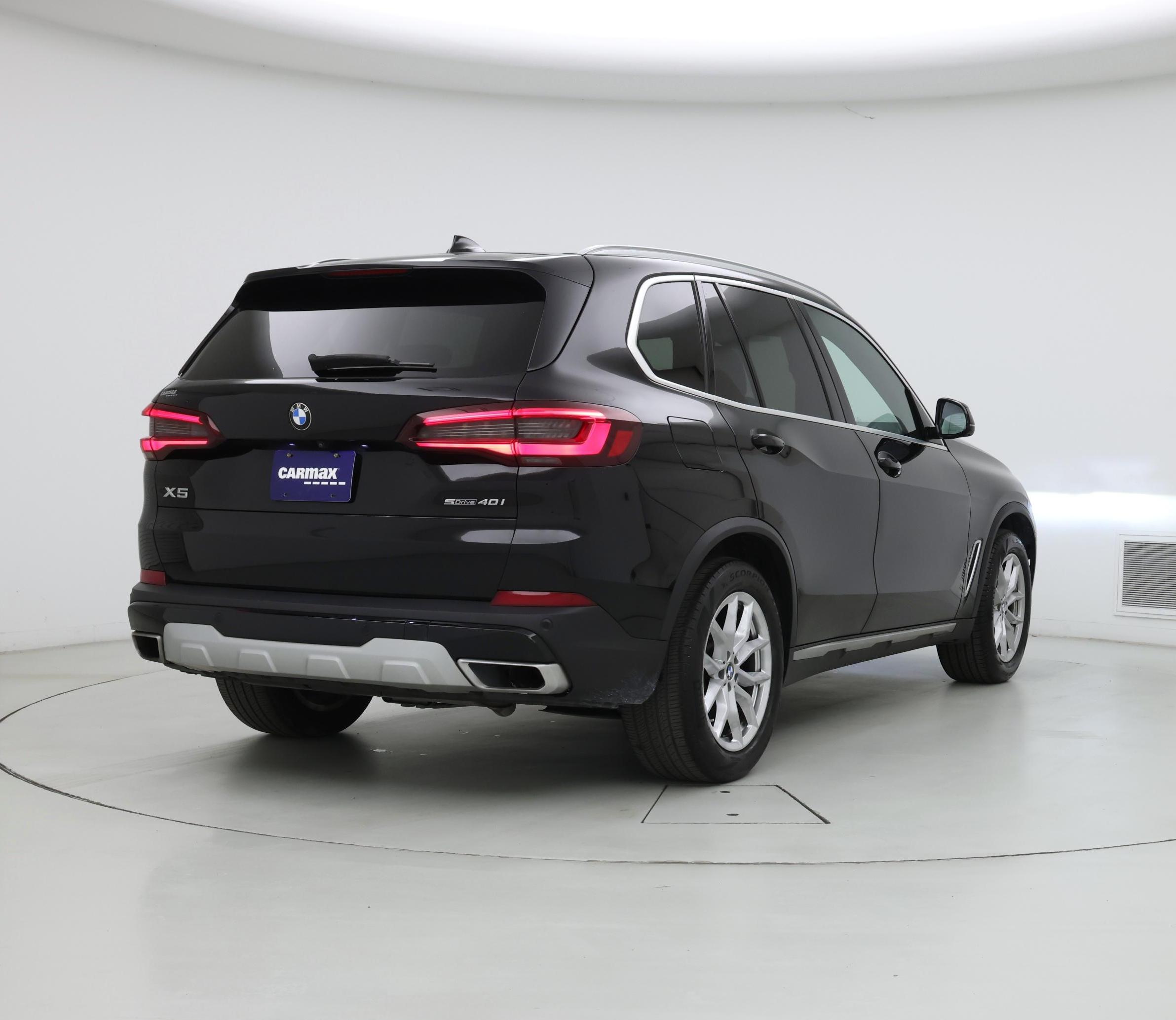Thumbnail: 2022 BMW X5 - 8