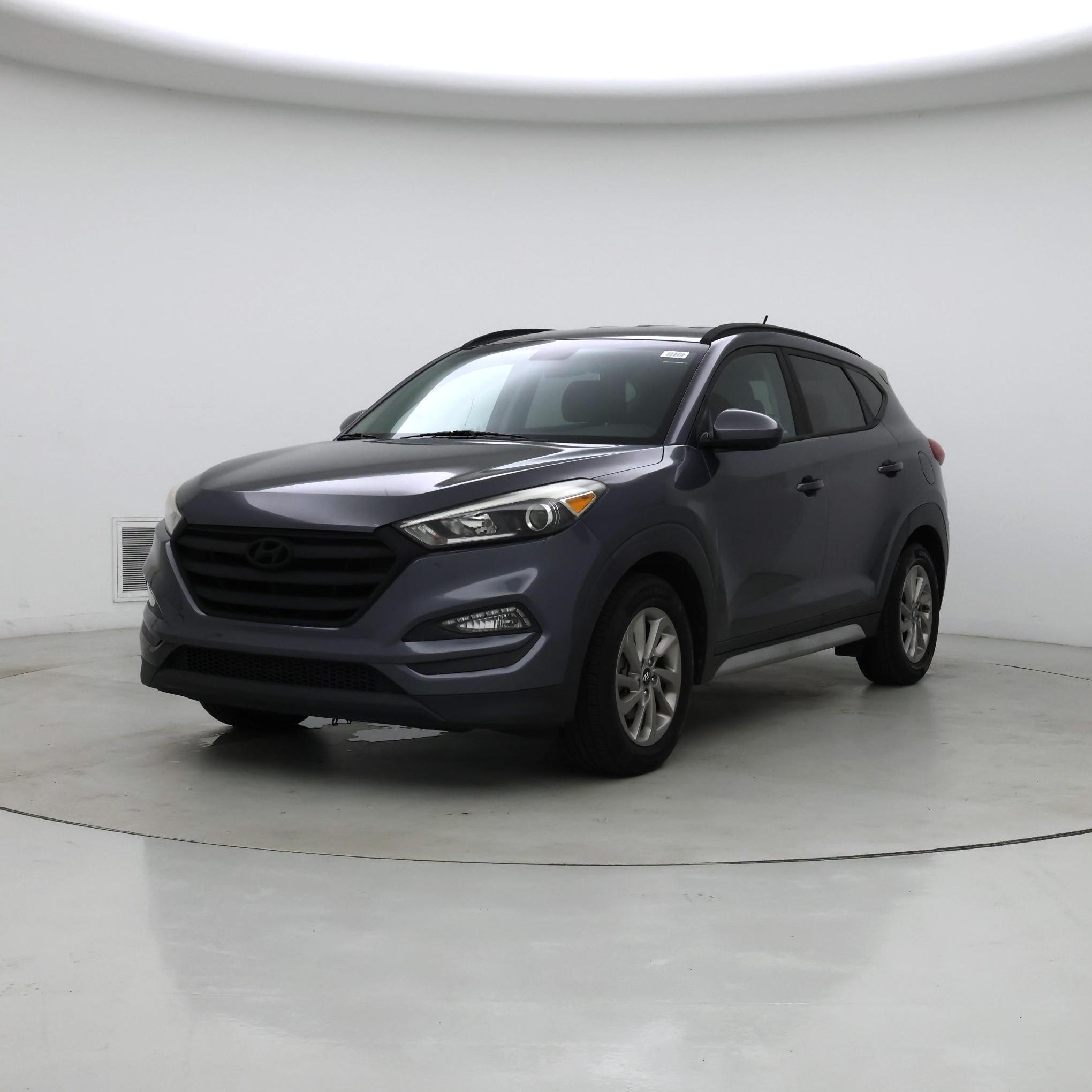 Thumbnail: 2017 Hyundai Tucson - 4