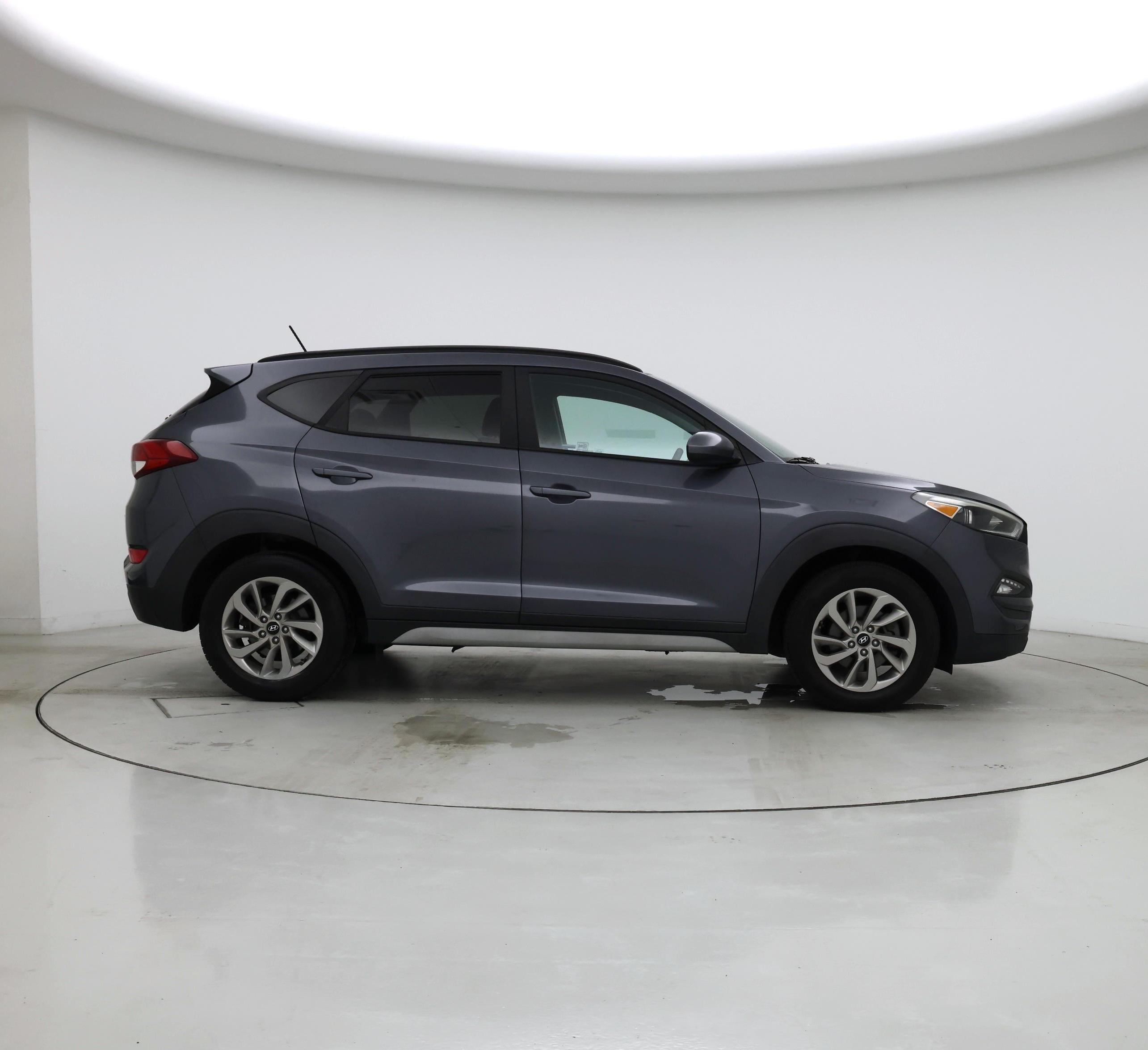 Thumbnail: 2017 Hyundai Tucson - 7