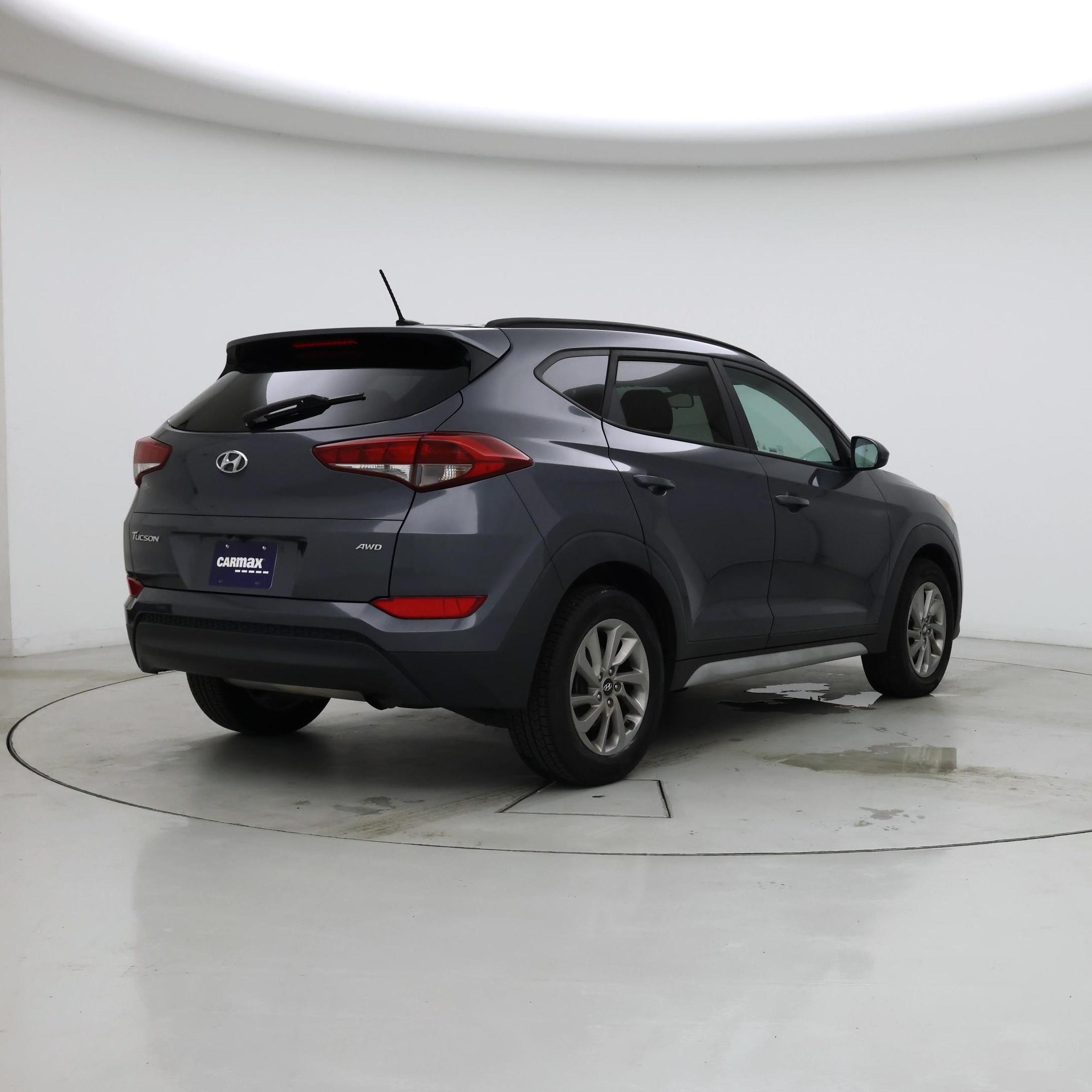 Thumbnail: 2017 Hyundai Tucson - 8