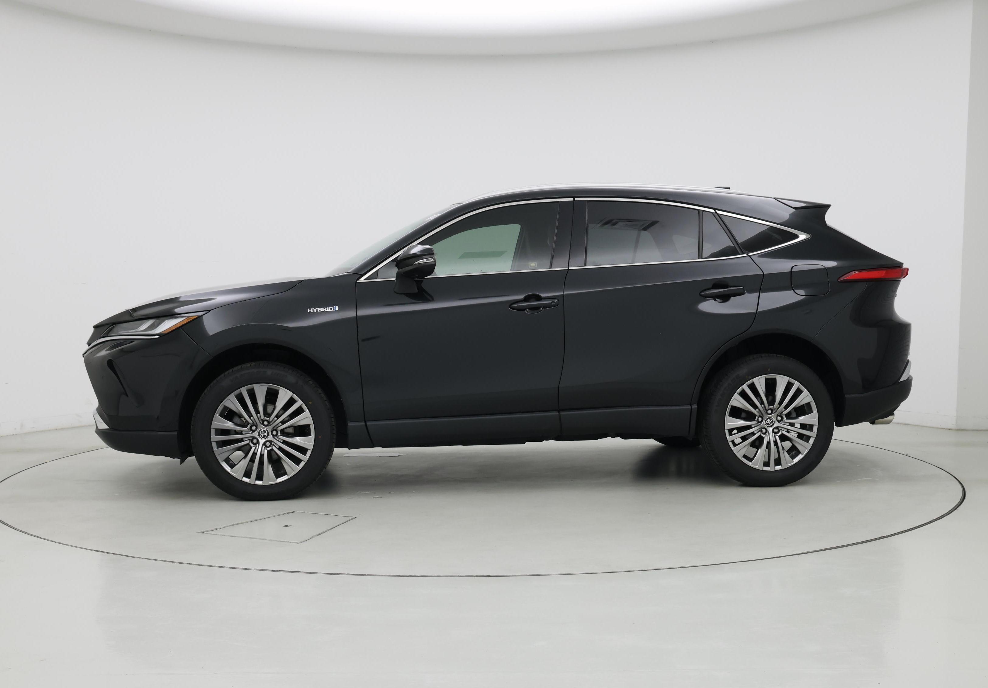 Thumbnail: 2021 Toyota Venza - 3