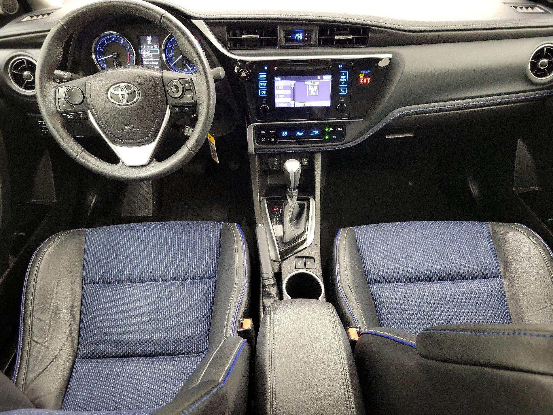 Thumbnail: 2018 Toyota Corolla - 9
