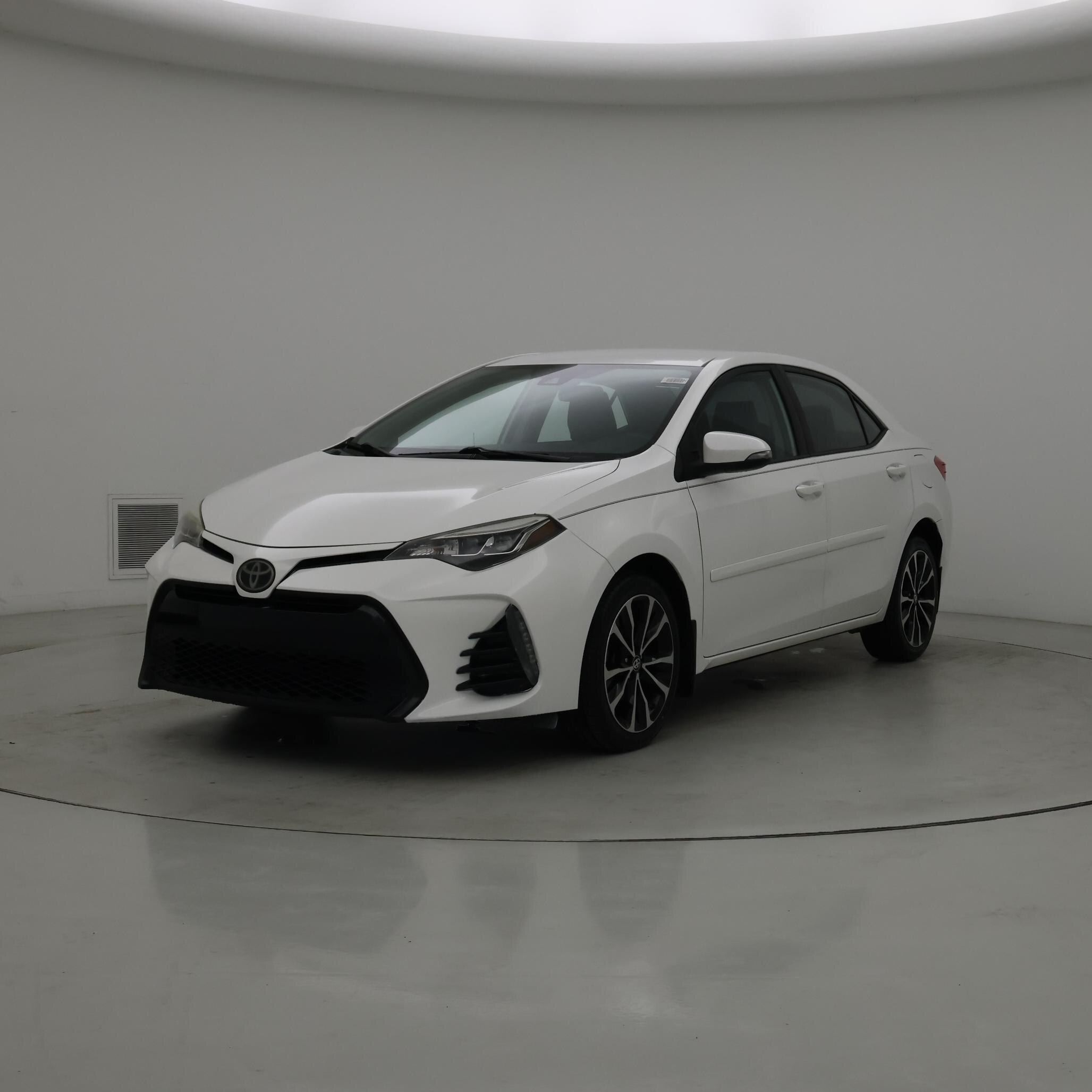 Thumbnail: 2018 Toyota Corolla - 4