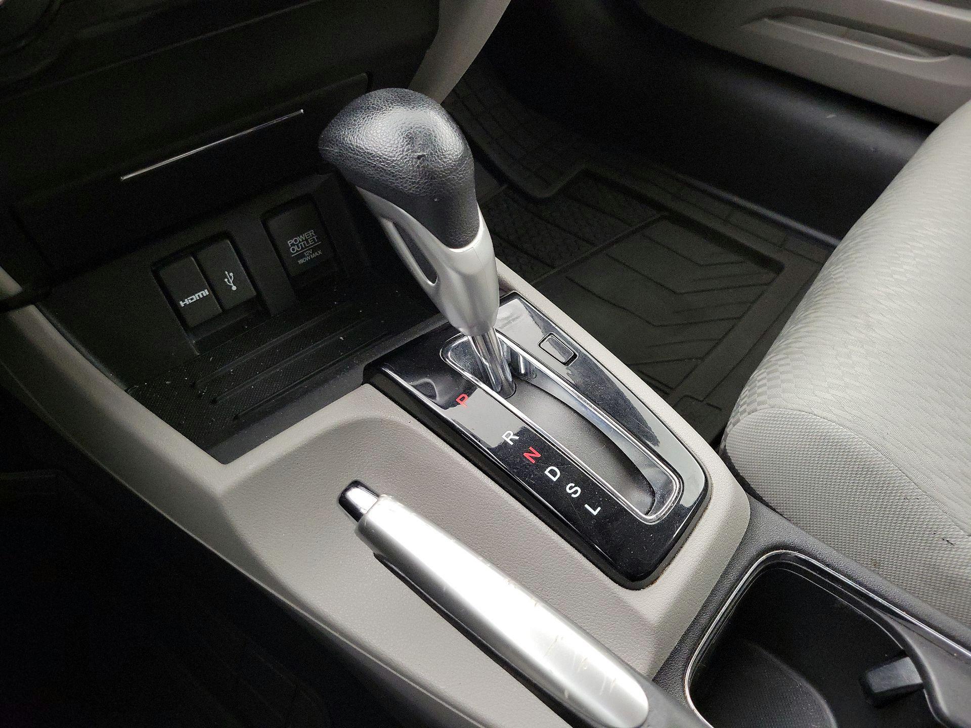 Thumbnail: 2015 Honda Civic - 17