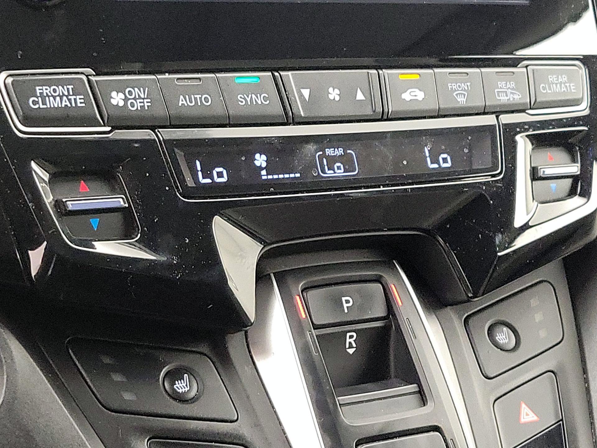 Thumbnail: 2023 Honda Odyssey - 16