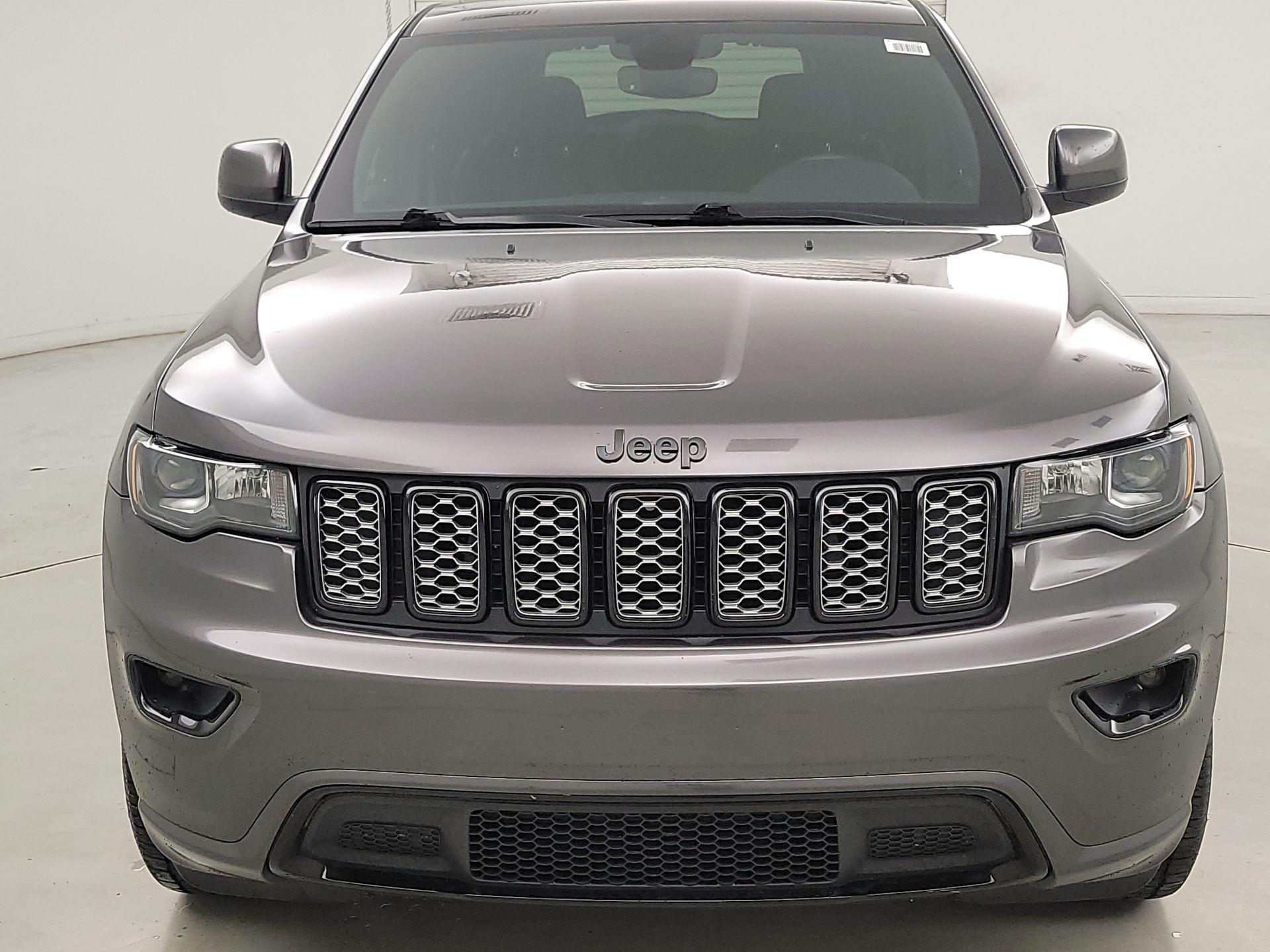 Thumbnail: 2019 Jeep Grand Cherokee - 2