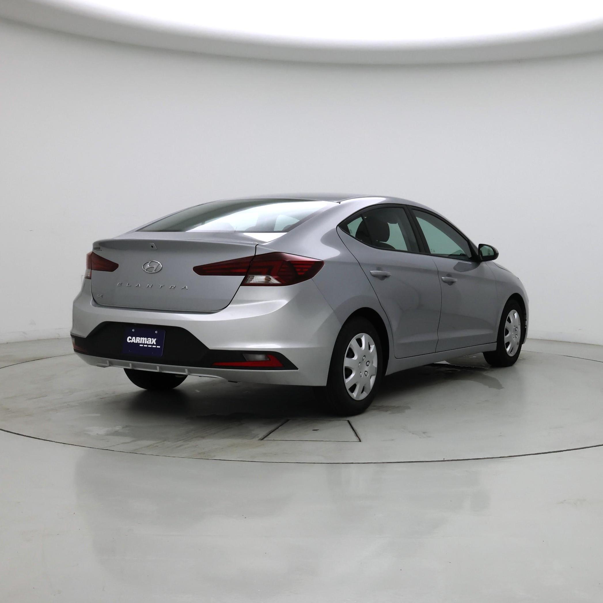 Thumbnail: 2020 Hyundai Elantra - 8
