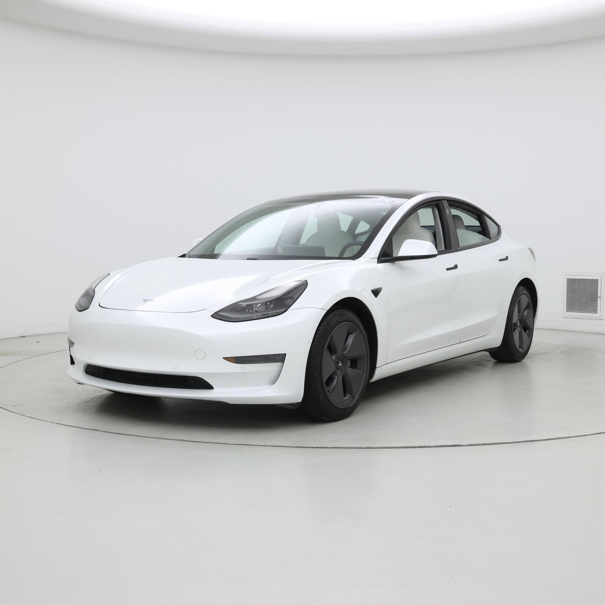 Thumbnail: 2021 Tesla Model 3 - 4