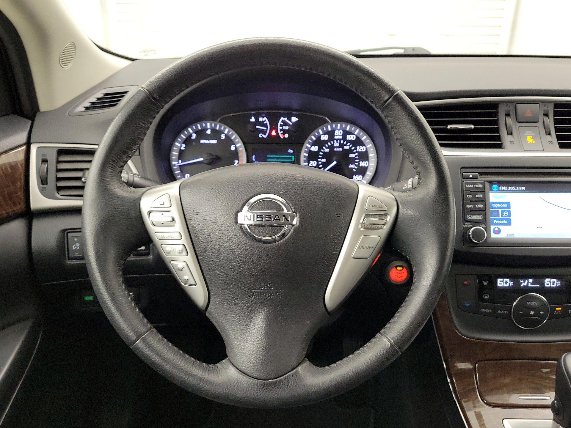 Thumbnail: 2015 Nissan Sentra - 10